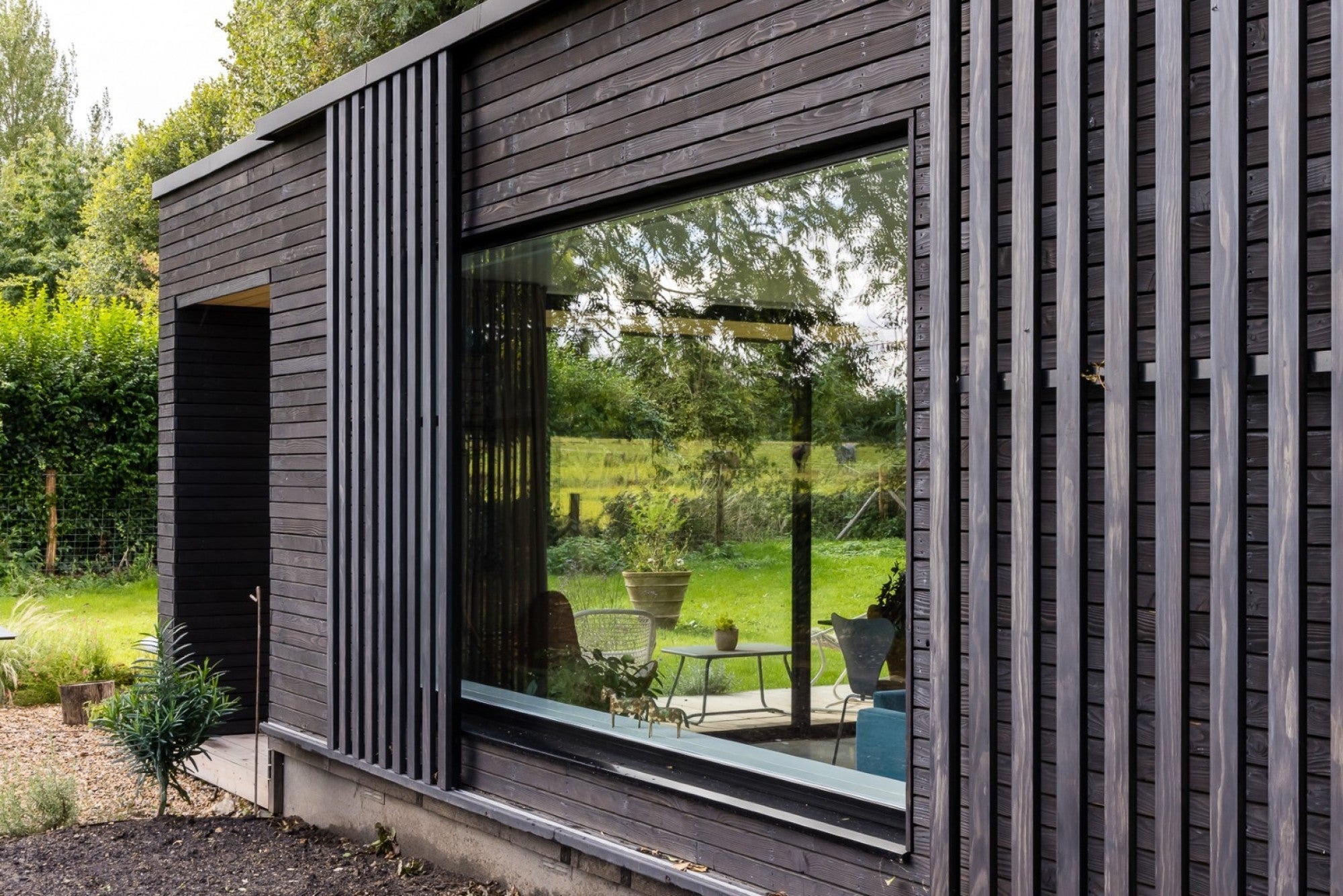 IRO Charcoal 145mm x 21mm Cladding