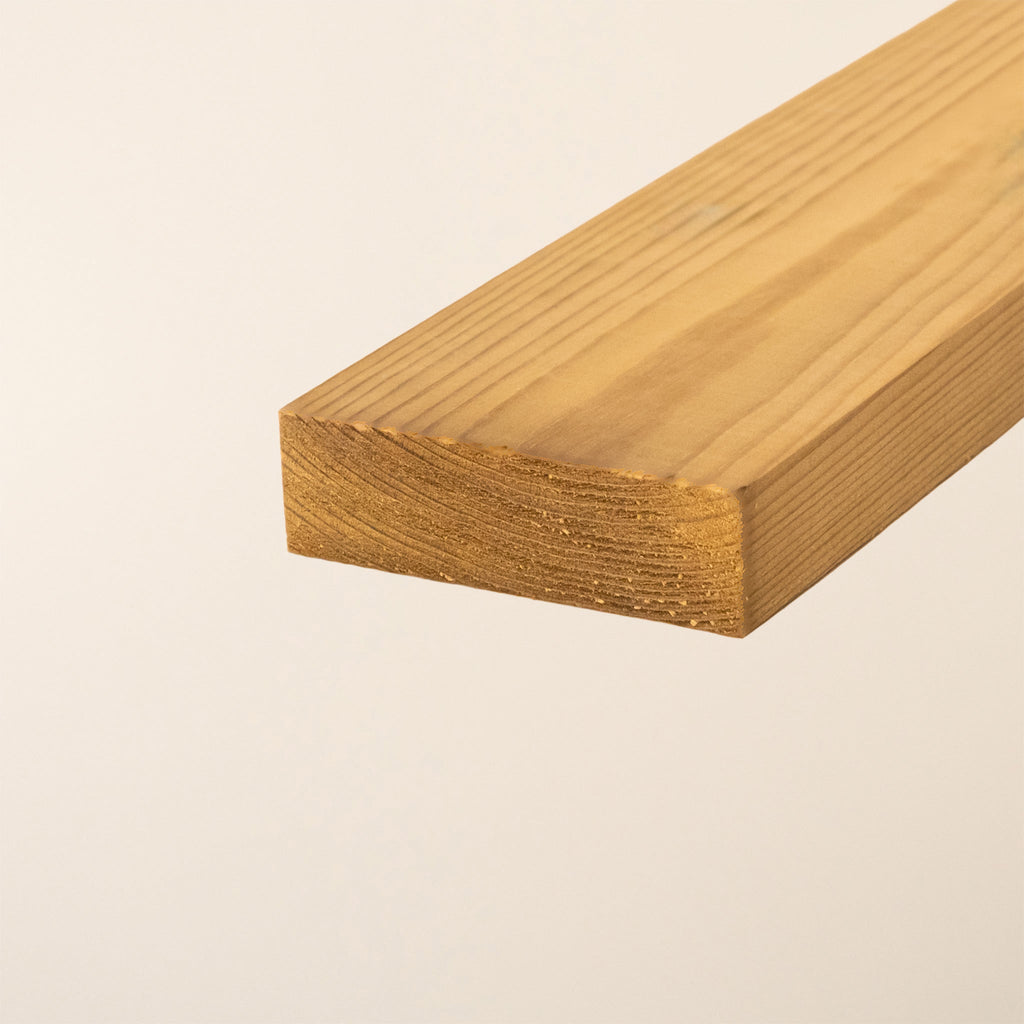 Scandinavian Redwood Flat Top Picket Slats