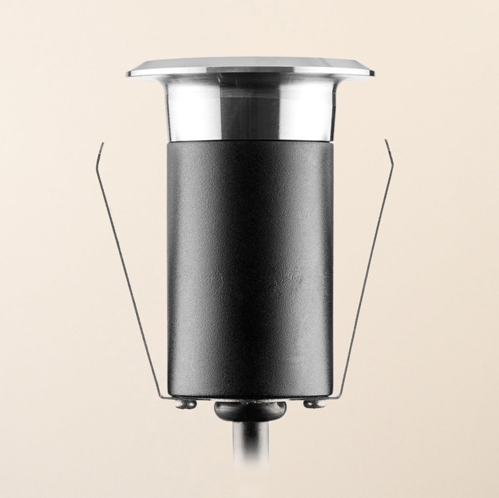 Ellumiere Small Deck Light Starter Kit