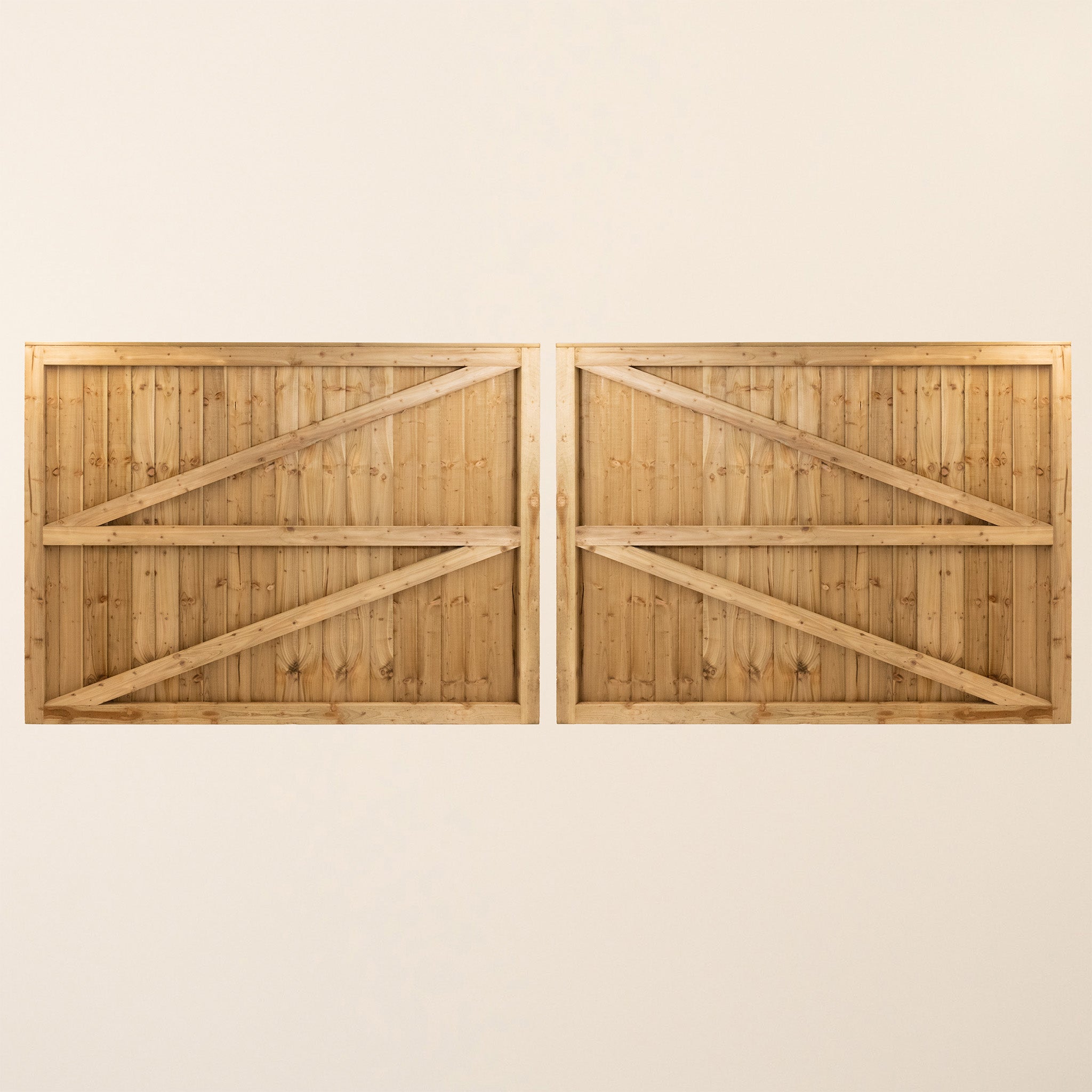 Shebbear Pressure Treated Timber Featheredge Driveway Gate Pair