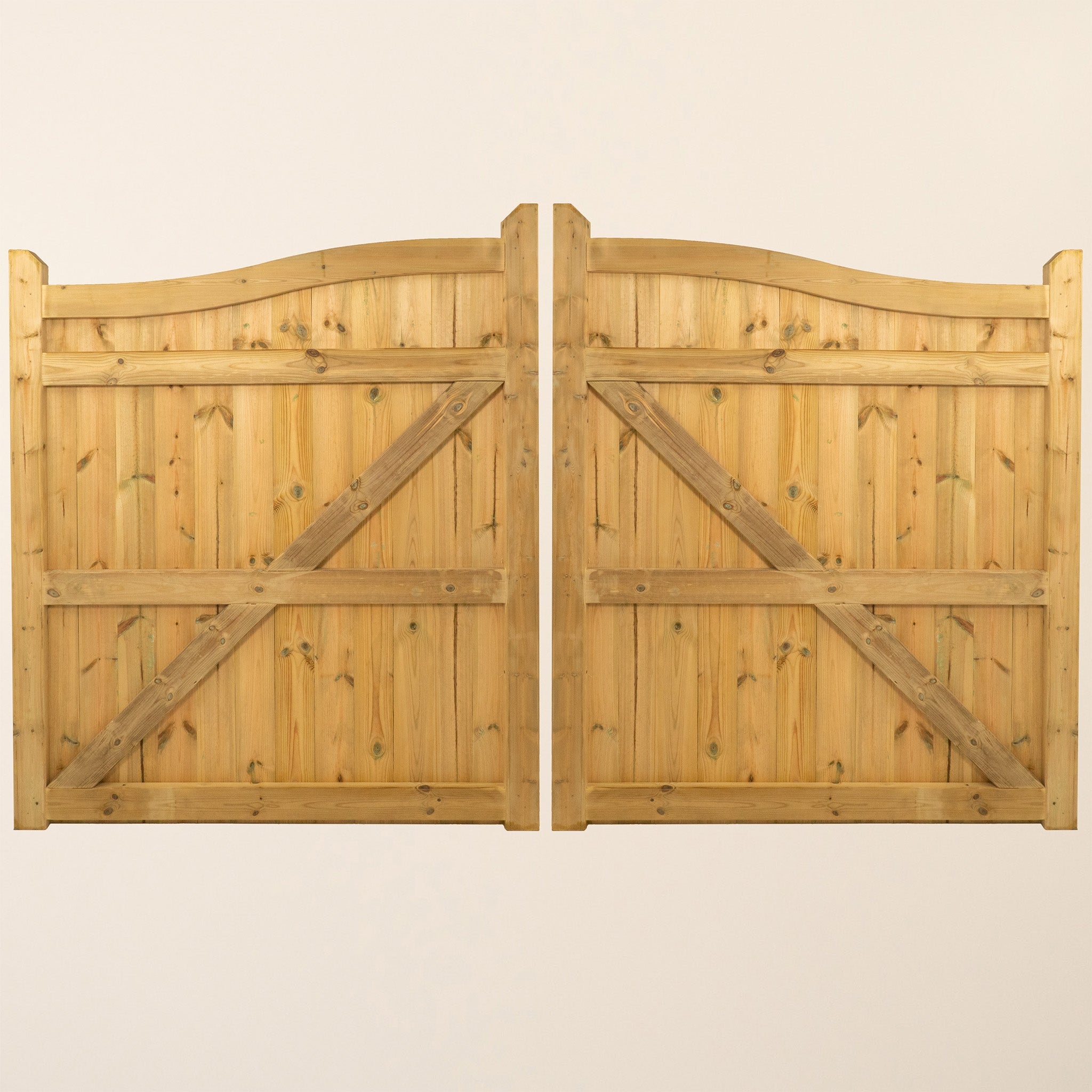 Swan Neck Scandinavian Redwood Sliding Driveway Gate