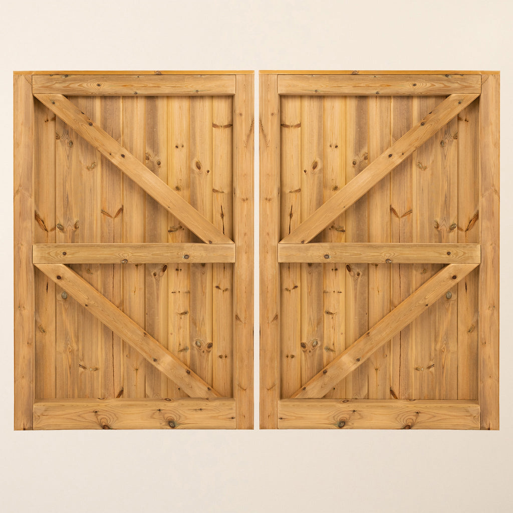 Clovelly Scandinavian Redwood Mortise & Tenon Sliding Driveway Gate