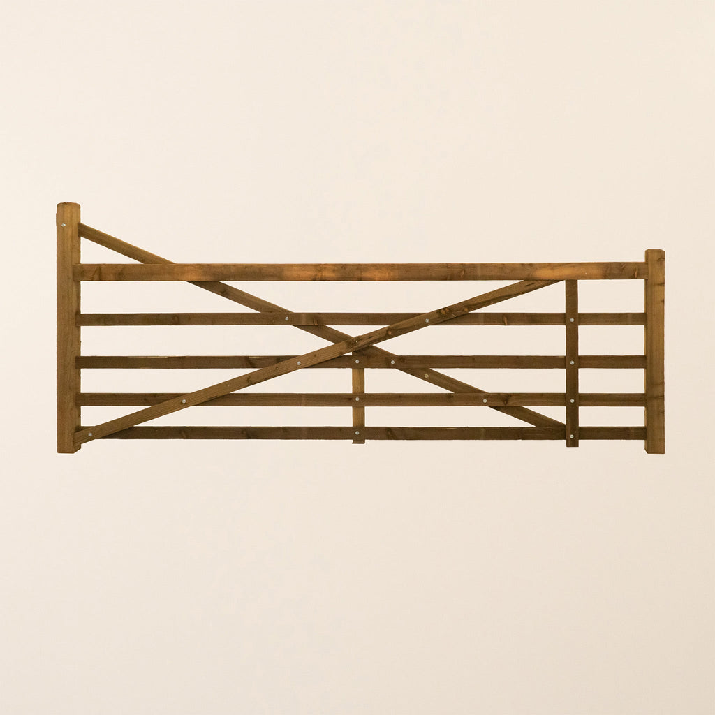 Clawton Straight Heel Rough Sawn Gate