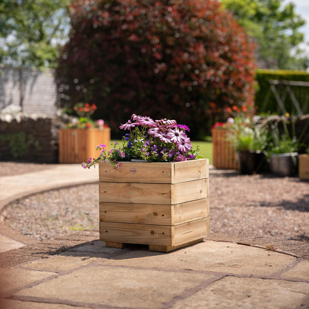 Ruby Ready Planed Scandinavian Redwood Planter