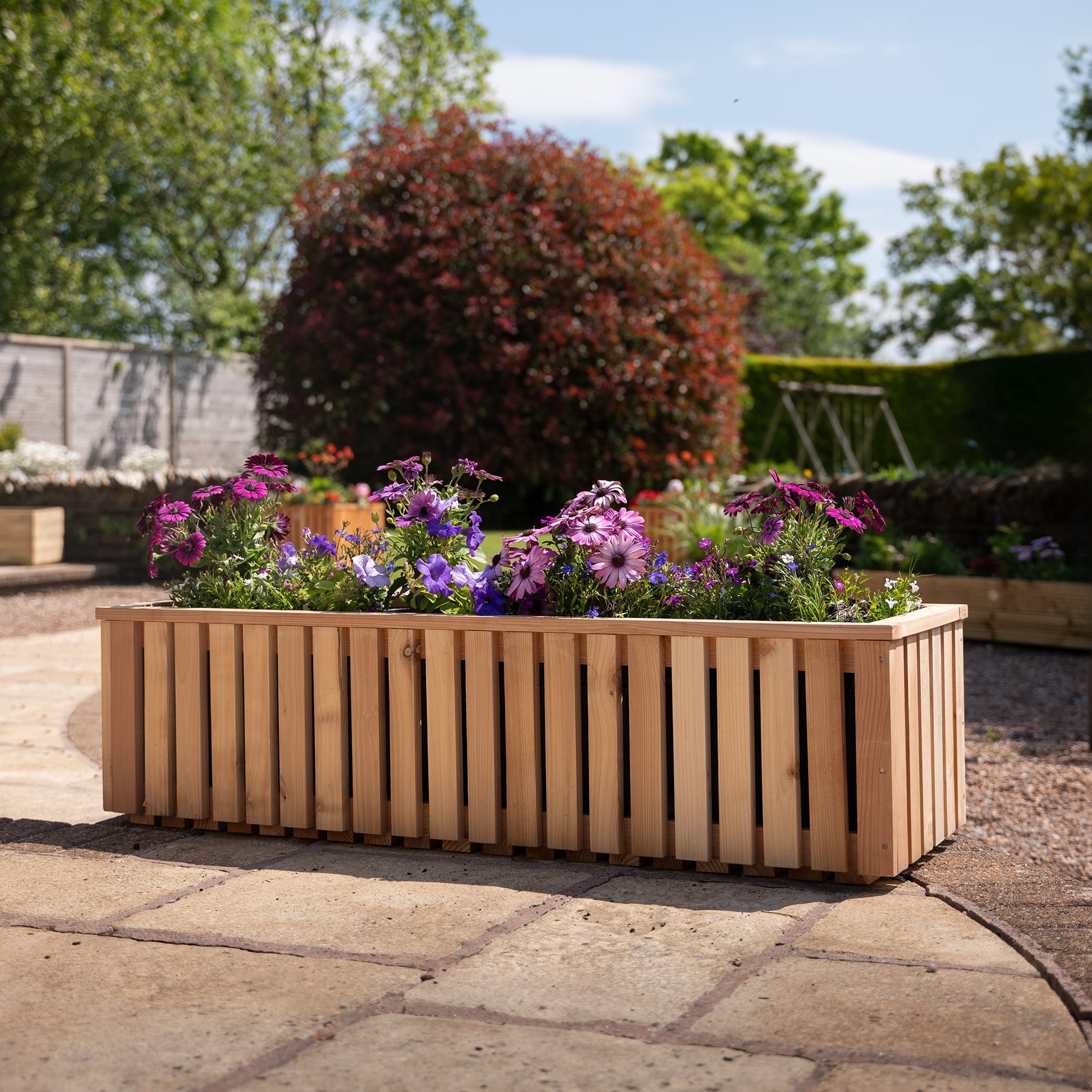 Ruby Ready Larch Slatted Planter