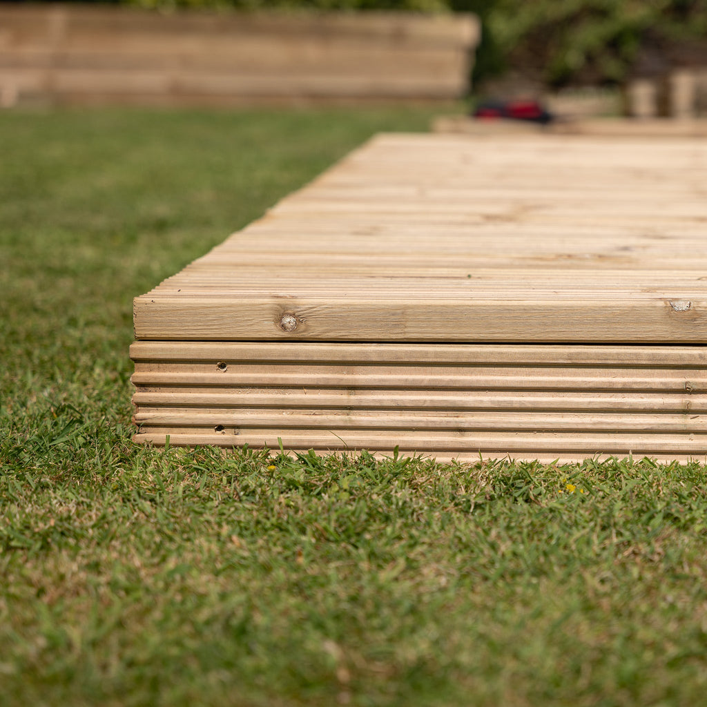 Scandinavian Redwood 1.2m - 3.6m Premium Decking Boards