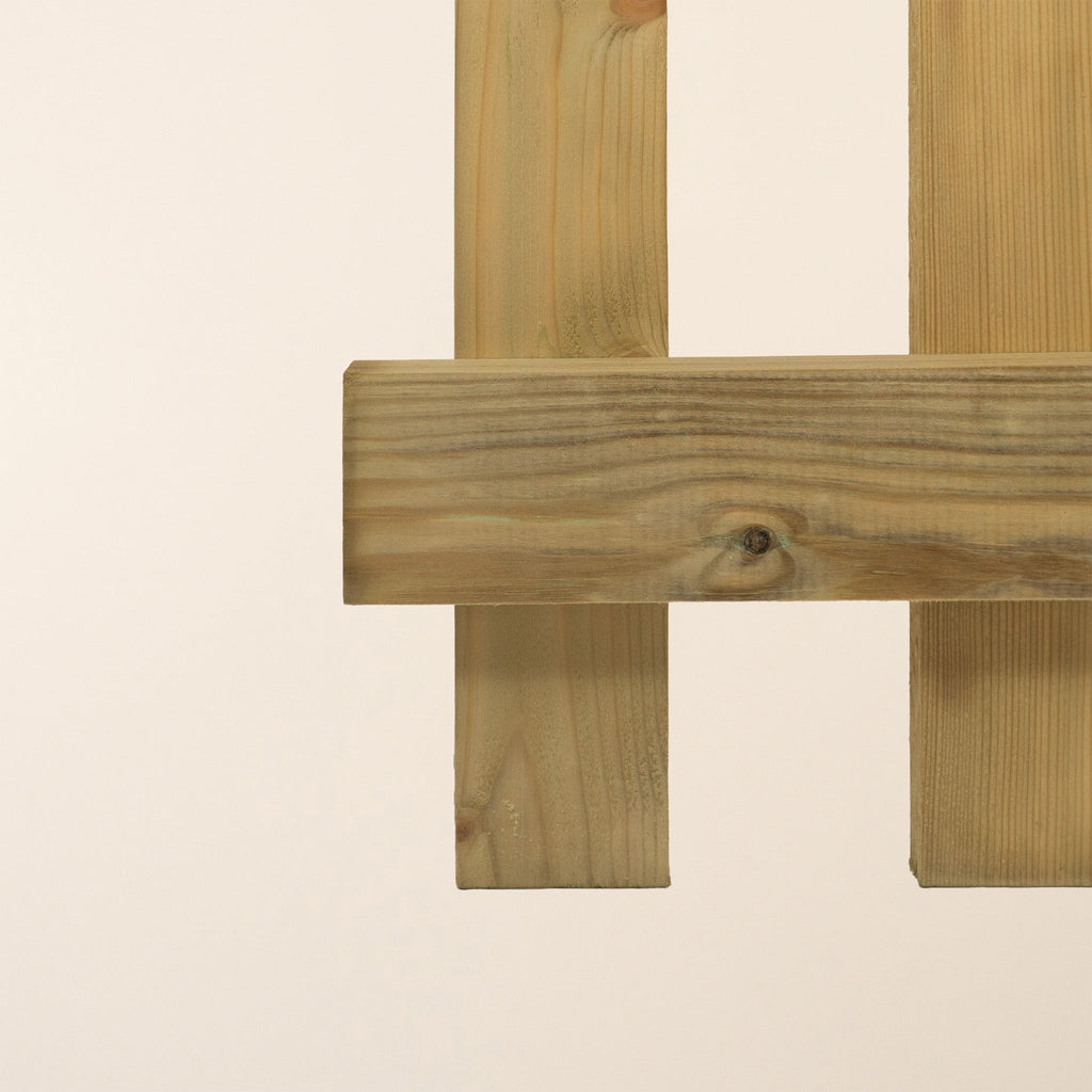 Scandinavian Redwood Picket Panels