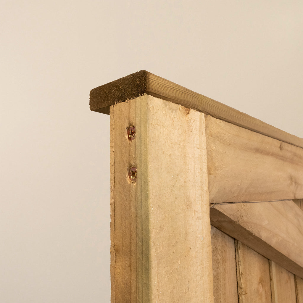 Shebbear Pressure Treated Timber Featheredge Driveway Gate Pair