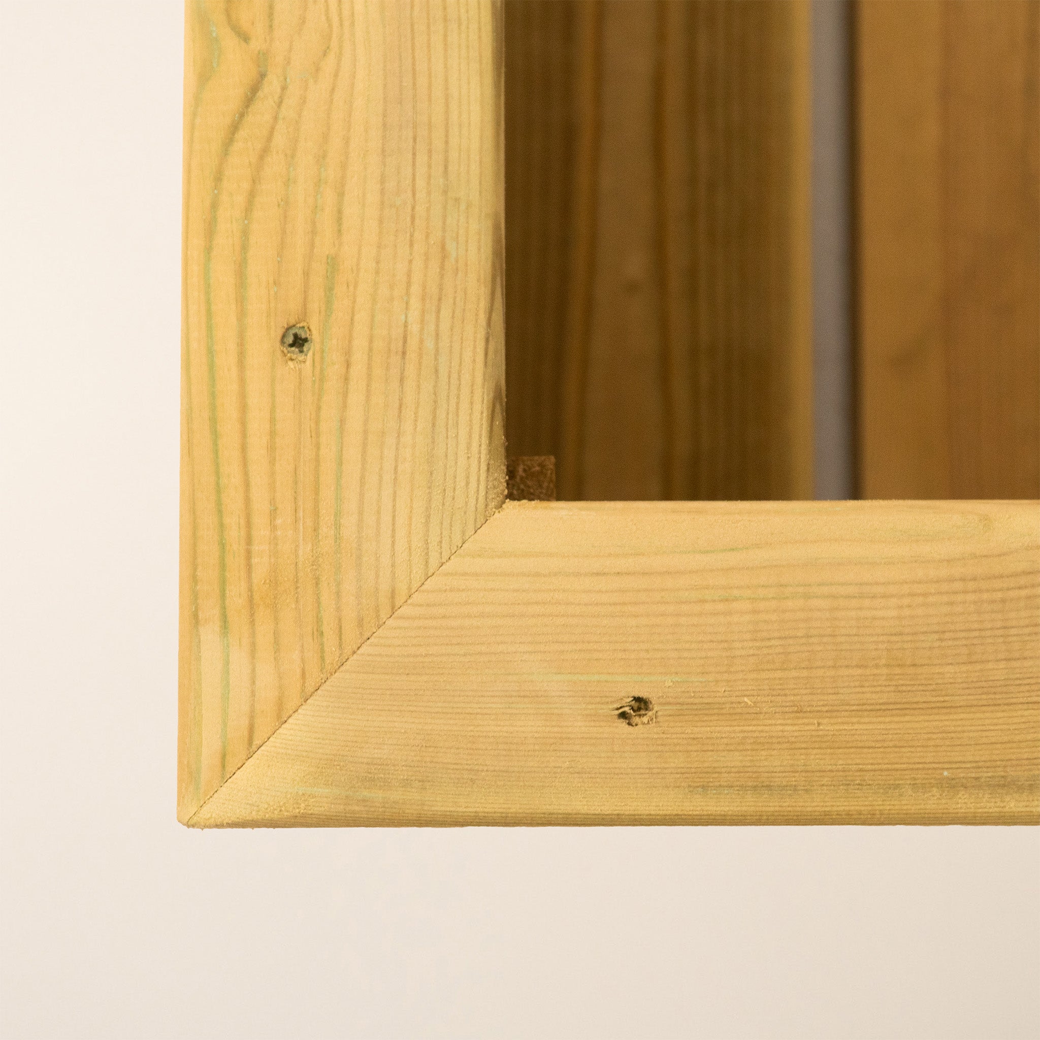 Scandinavian Redwood Decking Planter