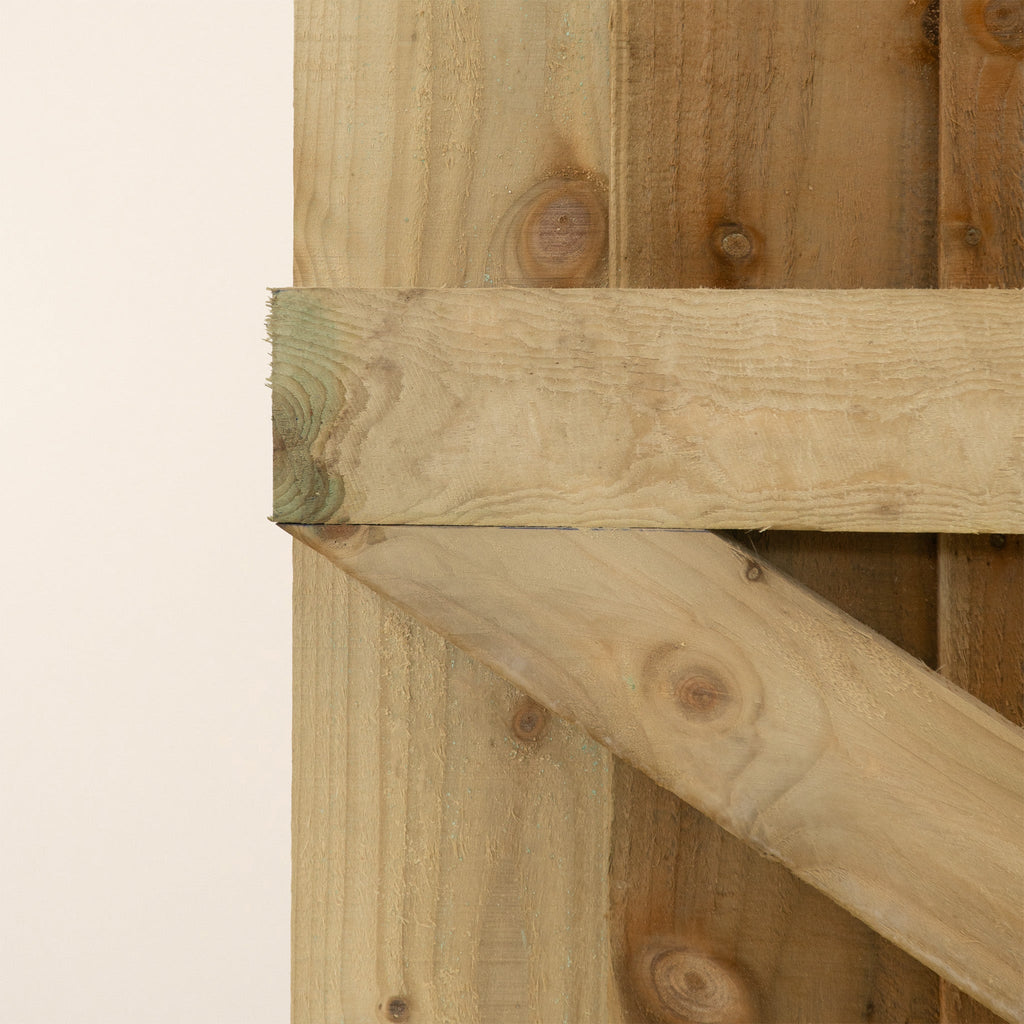 Topsham Curved Featheredge Side Gate (1.5m High)