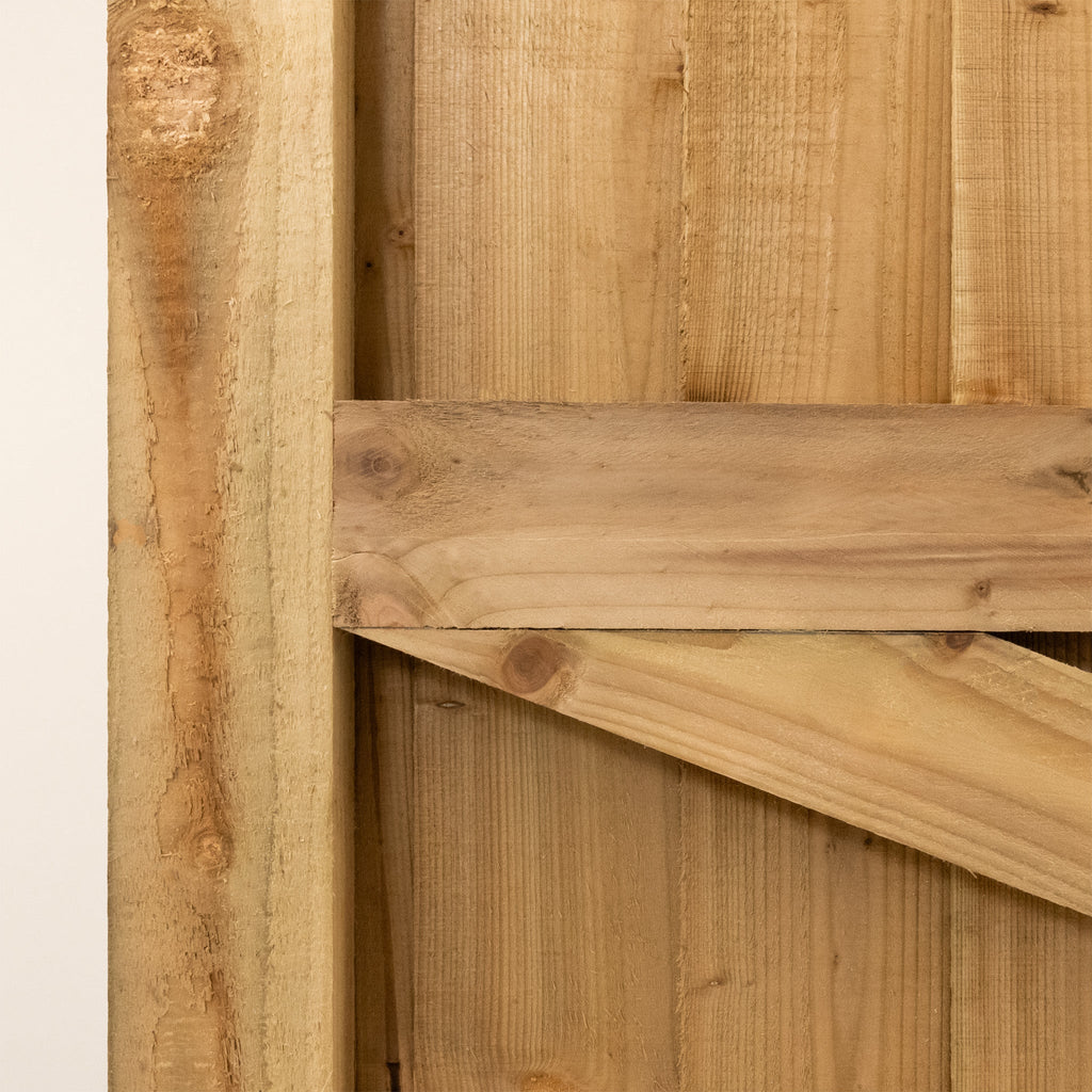 Shebbear Pressure Treated Timber Featheredge Driveway Gate Pair
