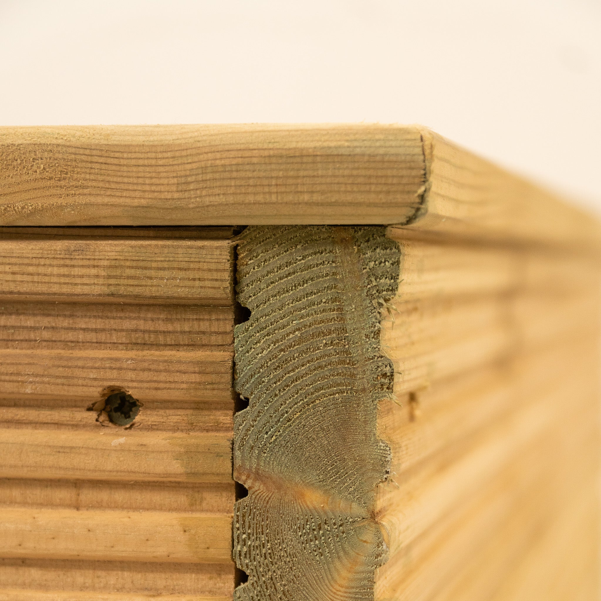 Scandinavian Redwood Premium Large Decking Planter