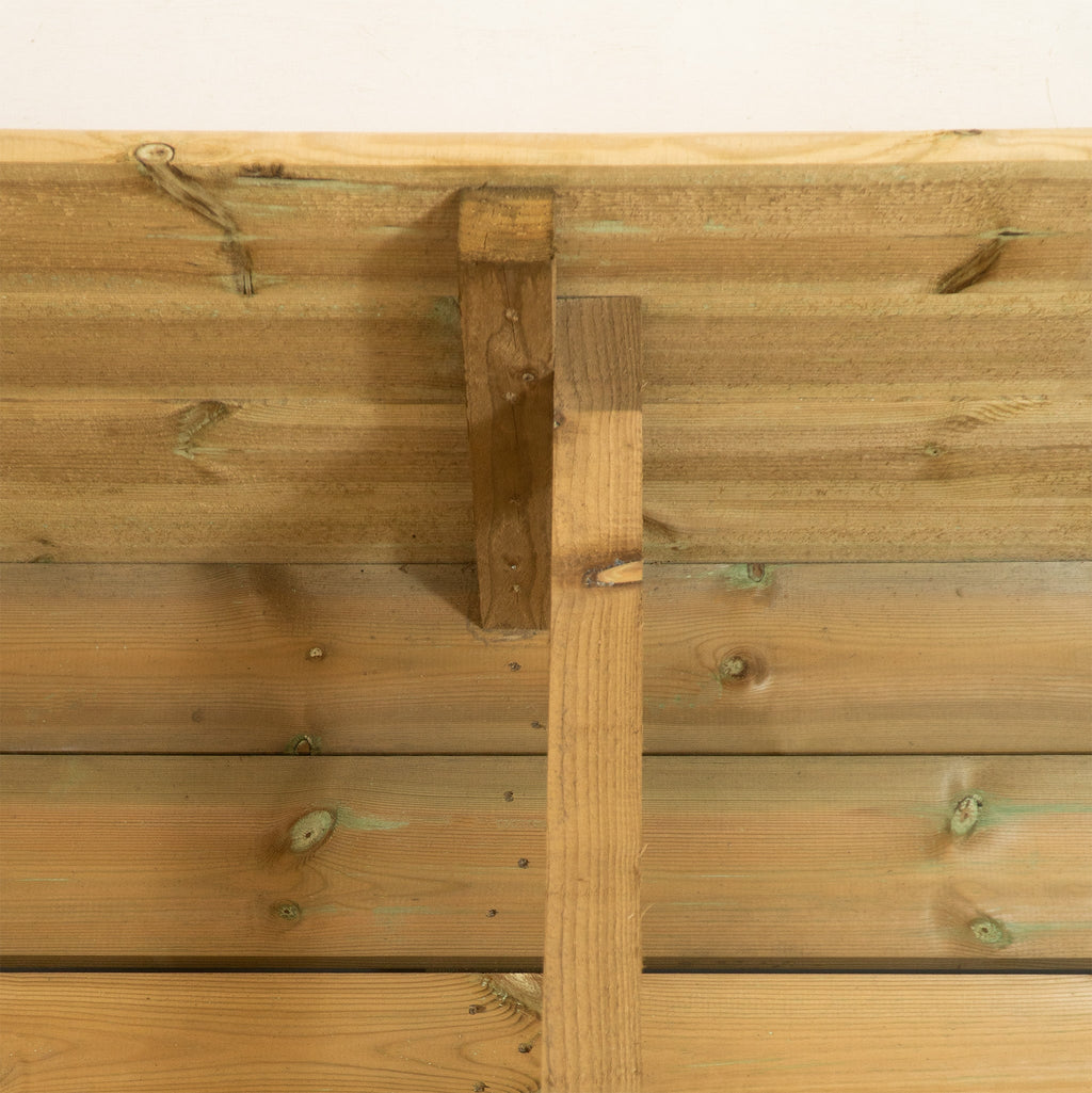 Scandinavian Redwood Half-Round Garden Planter