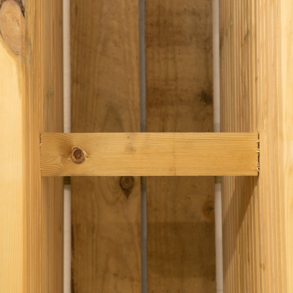 Scandinavian Redwood Deluxe Decking Planter