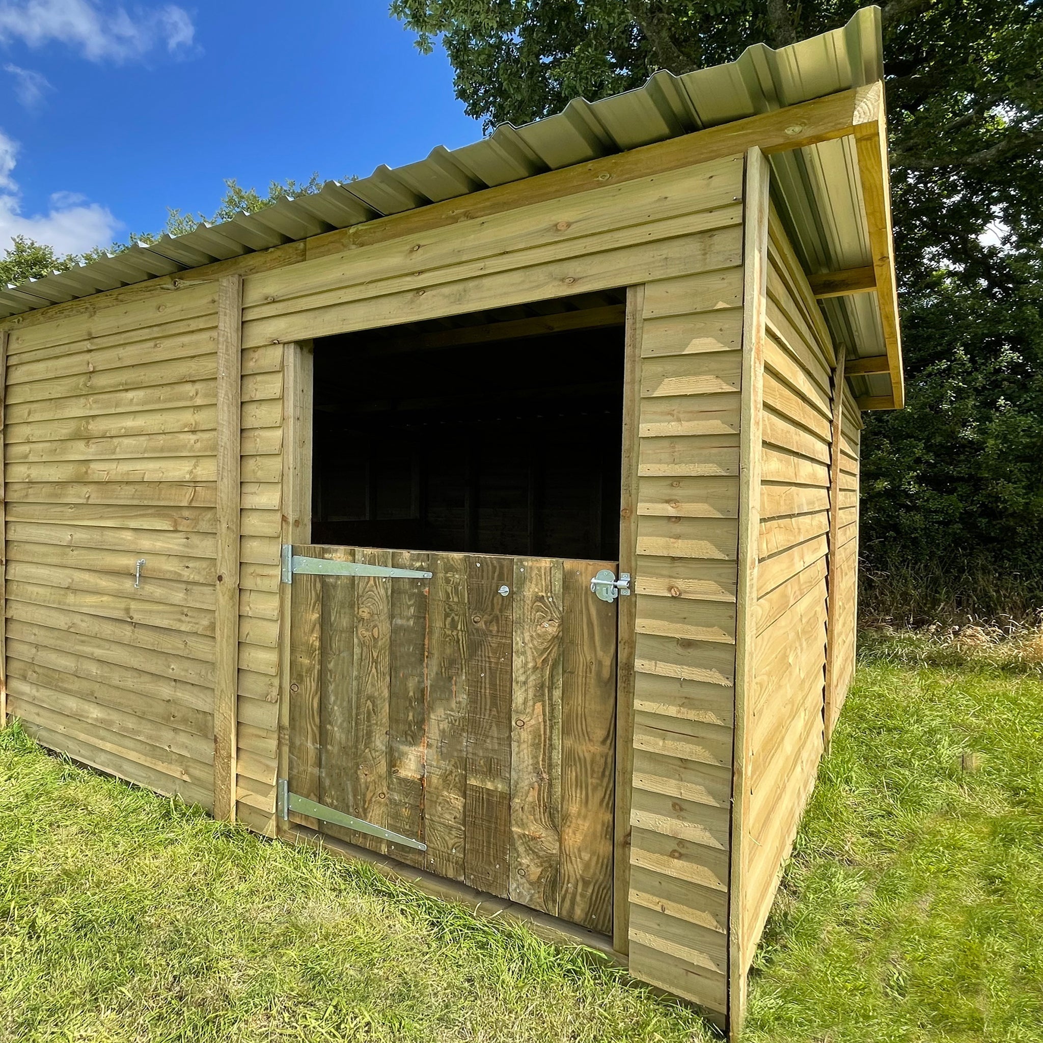 Corrugated Roof Wooden Stable (3.6m Wide)