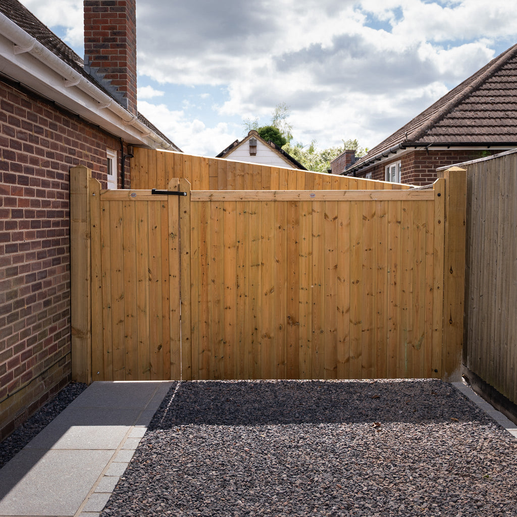 Highampton 3/4 Split Scandinavian Redwood T&G Entrance Gate (Pair)