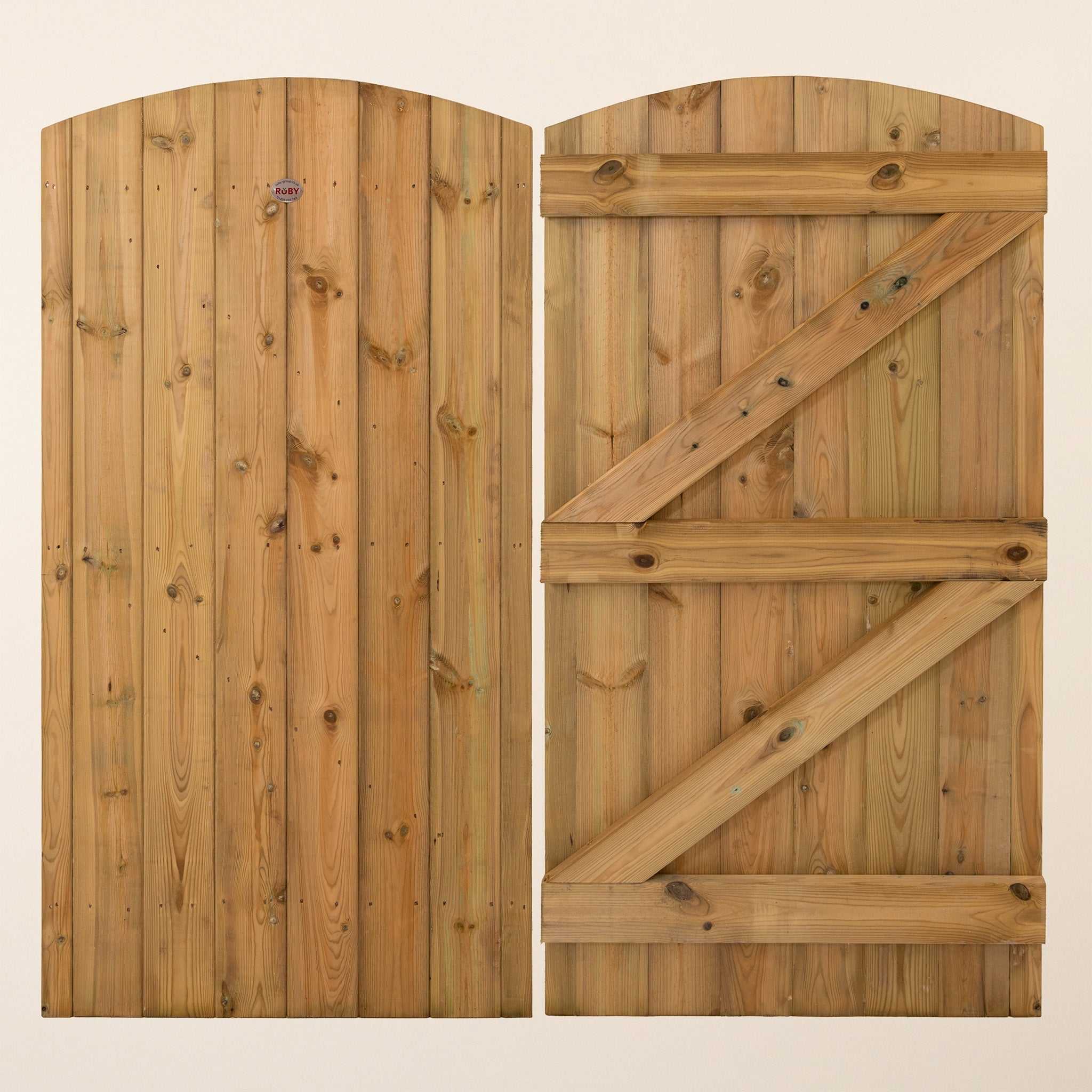 Instow Scandinavian Redwood Curved Top Tongue & Groove Side gate (1.5m High)