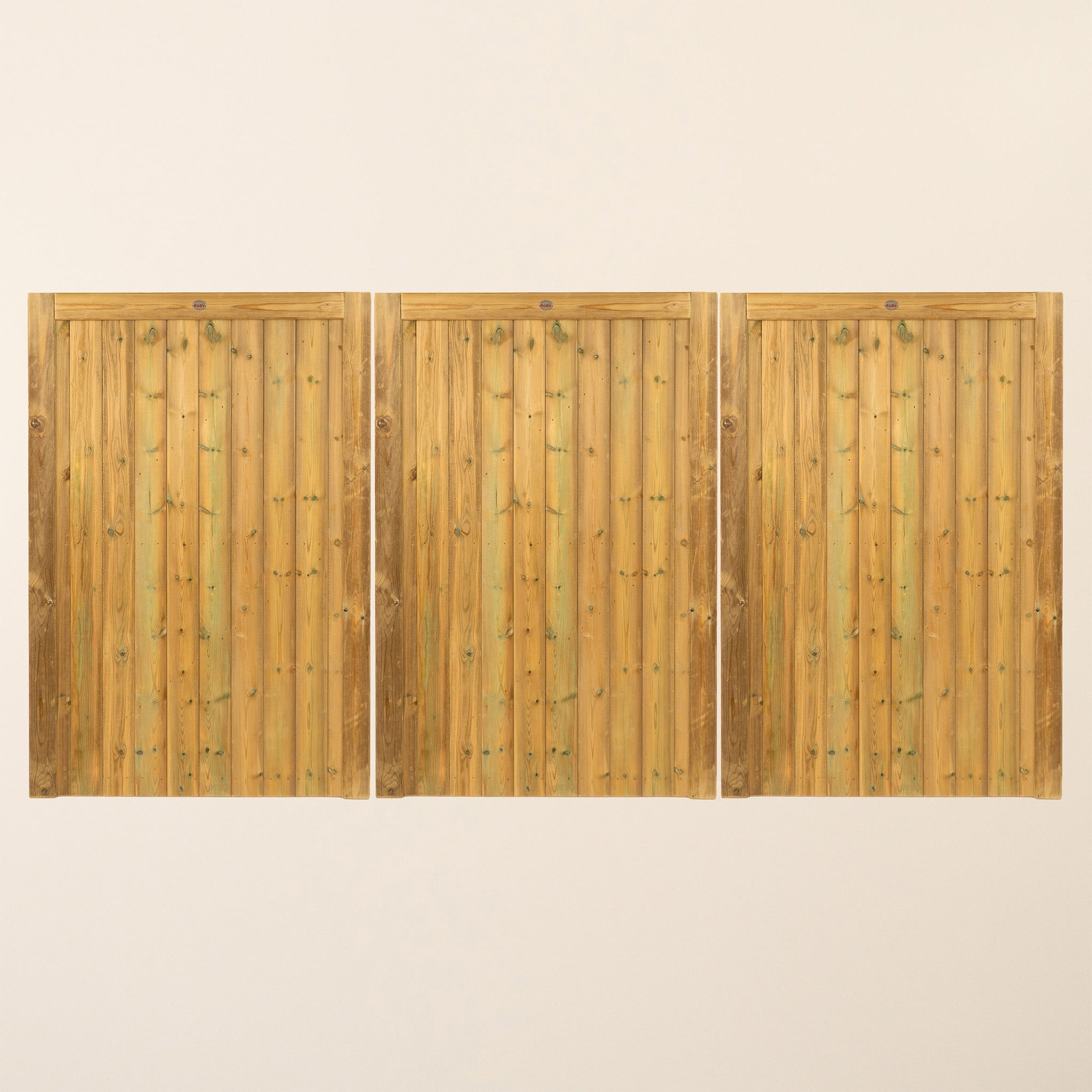 Croyde Scandinavian Redwood Bifold 3-Leaf Driveway Gate