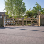 Exbourne Scandinavian Redwood Planed Curved Heel Gate