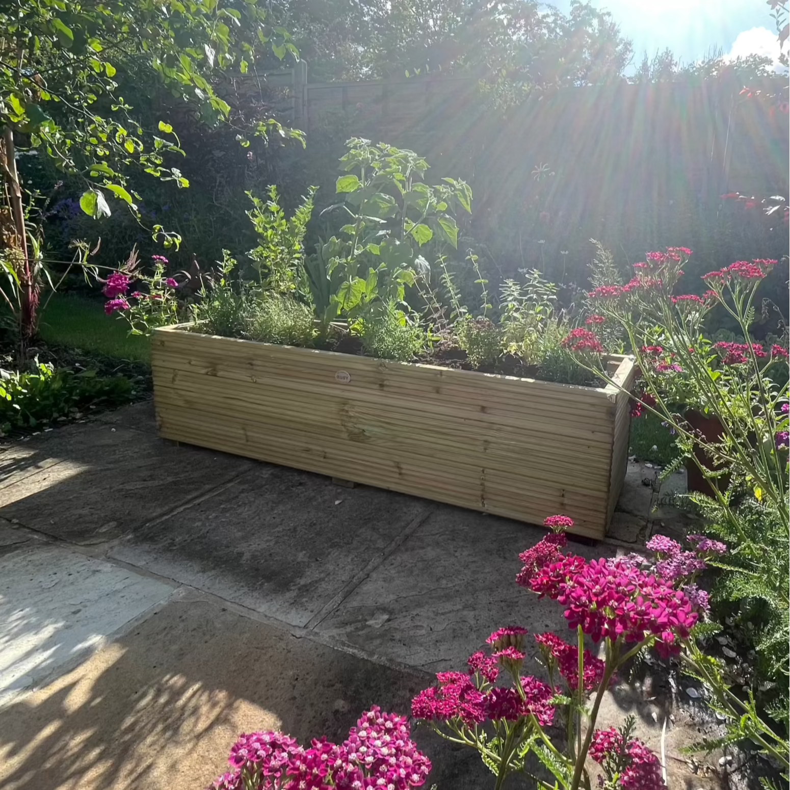 Scandinavian Redwood Deluxe Decking Planter