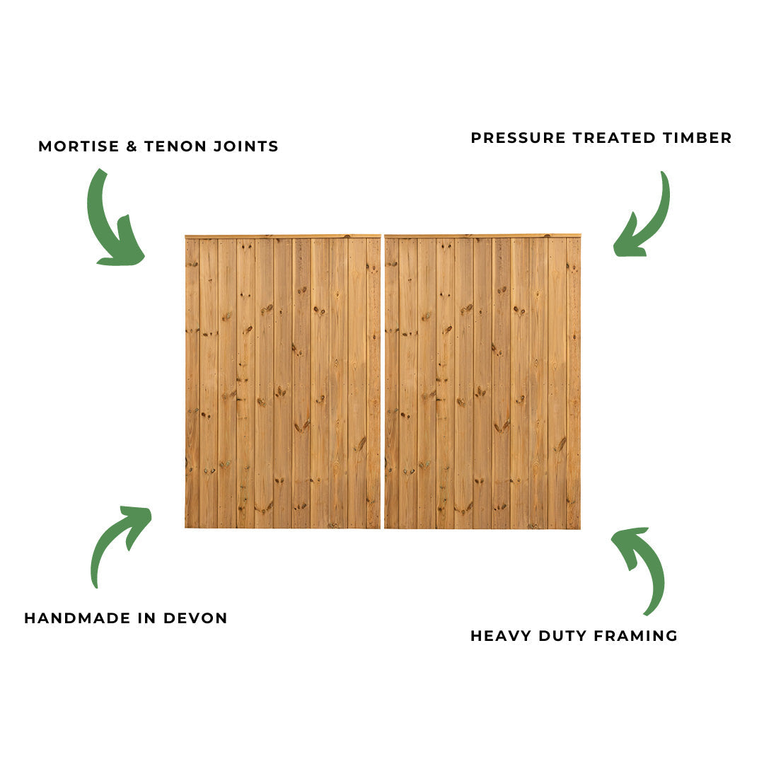 Clovelly Scandinavian Redwood Mortise & Tenon T&G Driveway Gate Pair