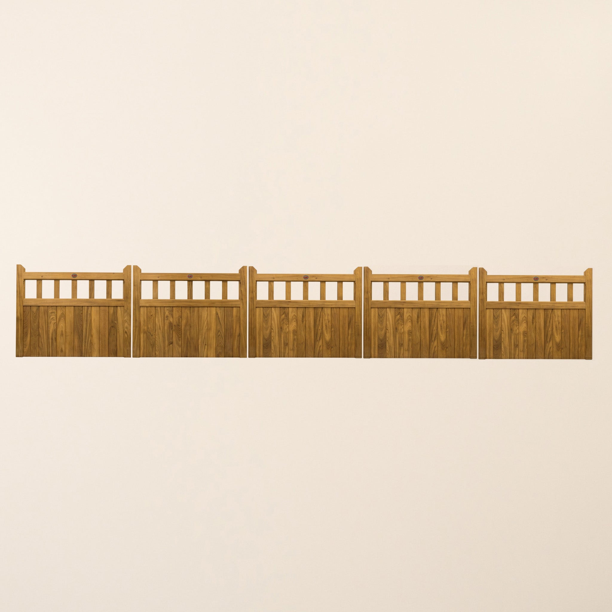 Cottage Iroko 5-Leaf Driveway Gate
