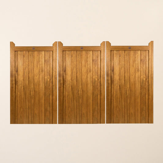 Highampton Iroko Bifold 3-Leaf Driveway Gate