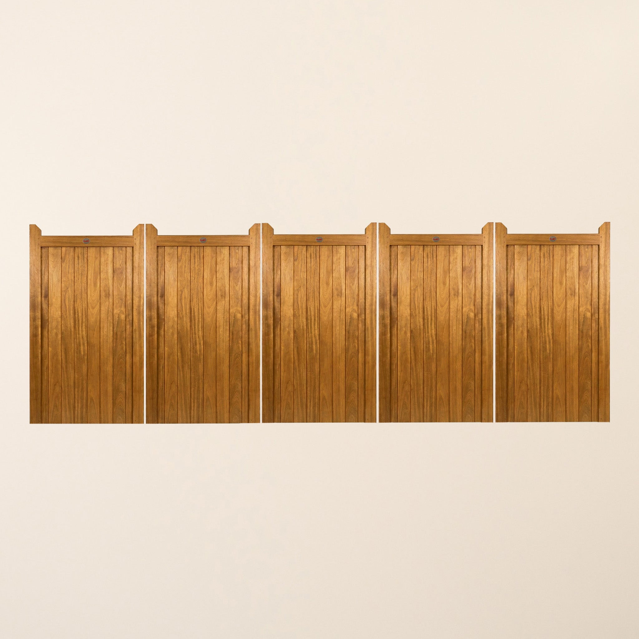 Highampton Iroko 5-Leaf Driveway Gate