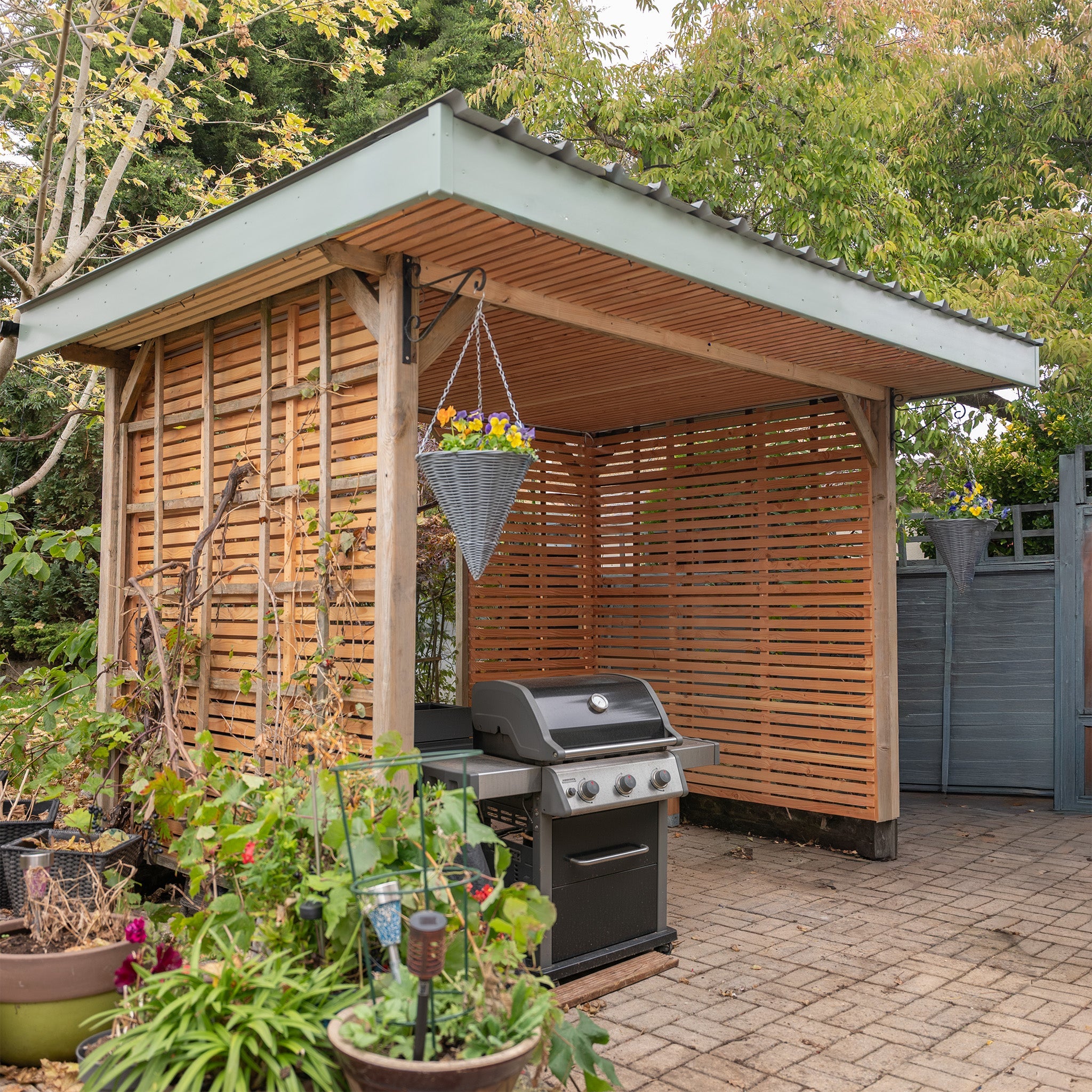 Larch Slatted Fence Panels (Horizontal)