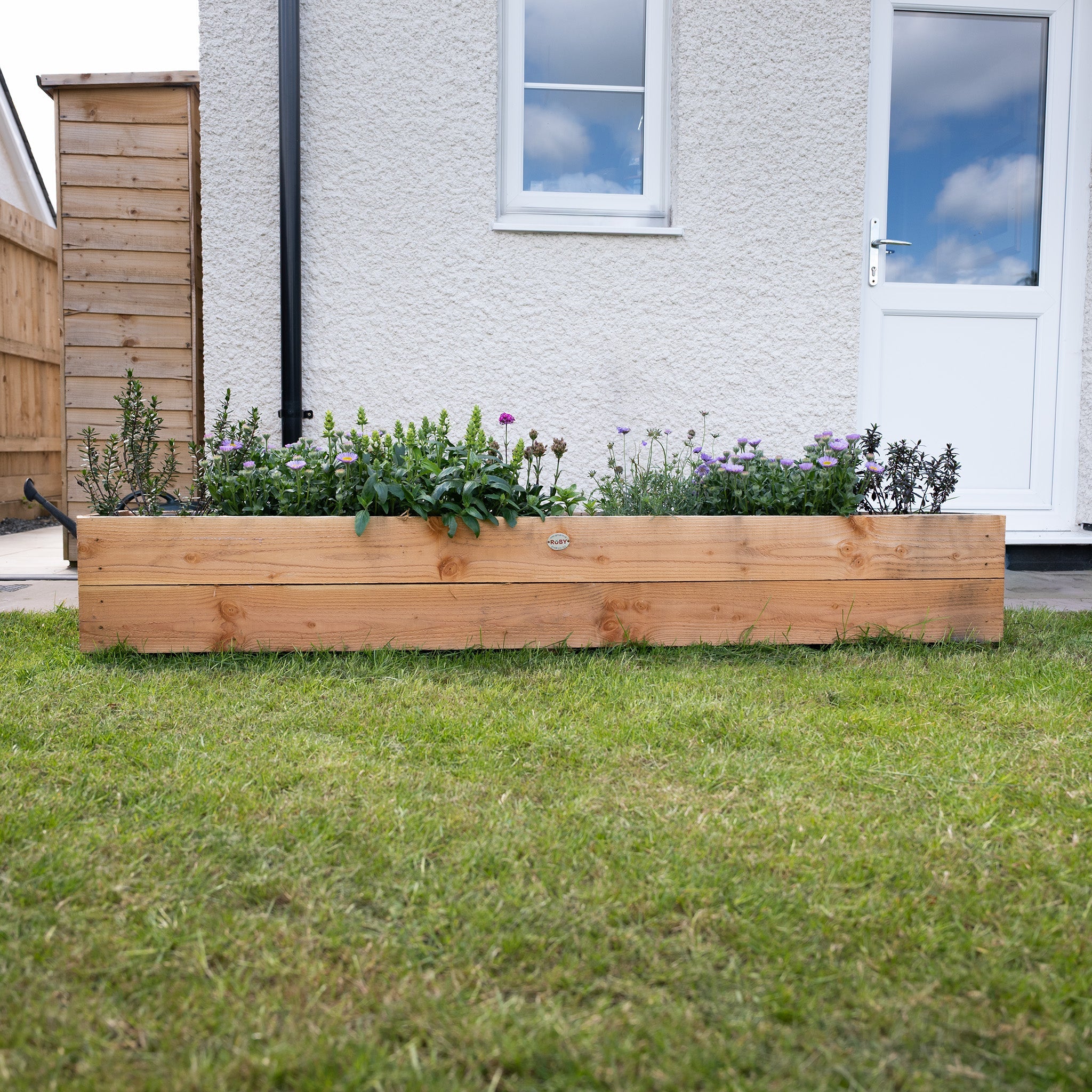 Larch Timber Planter