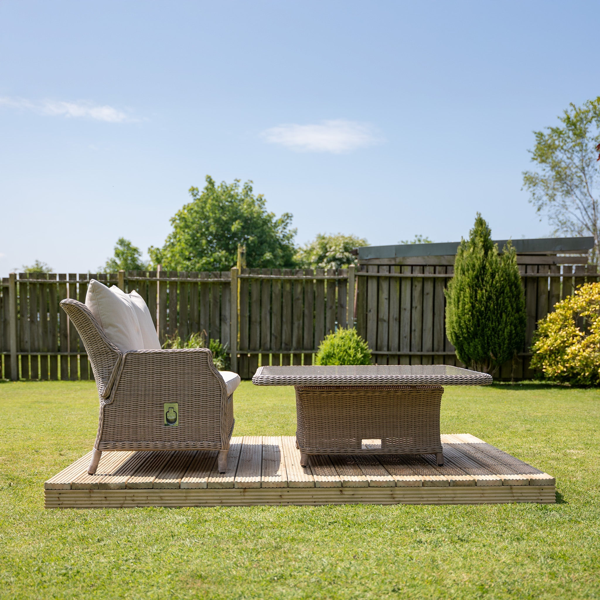 Scandinavian Redwood Premium Decking Kits (Various Sizes)