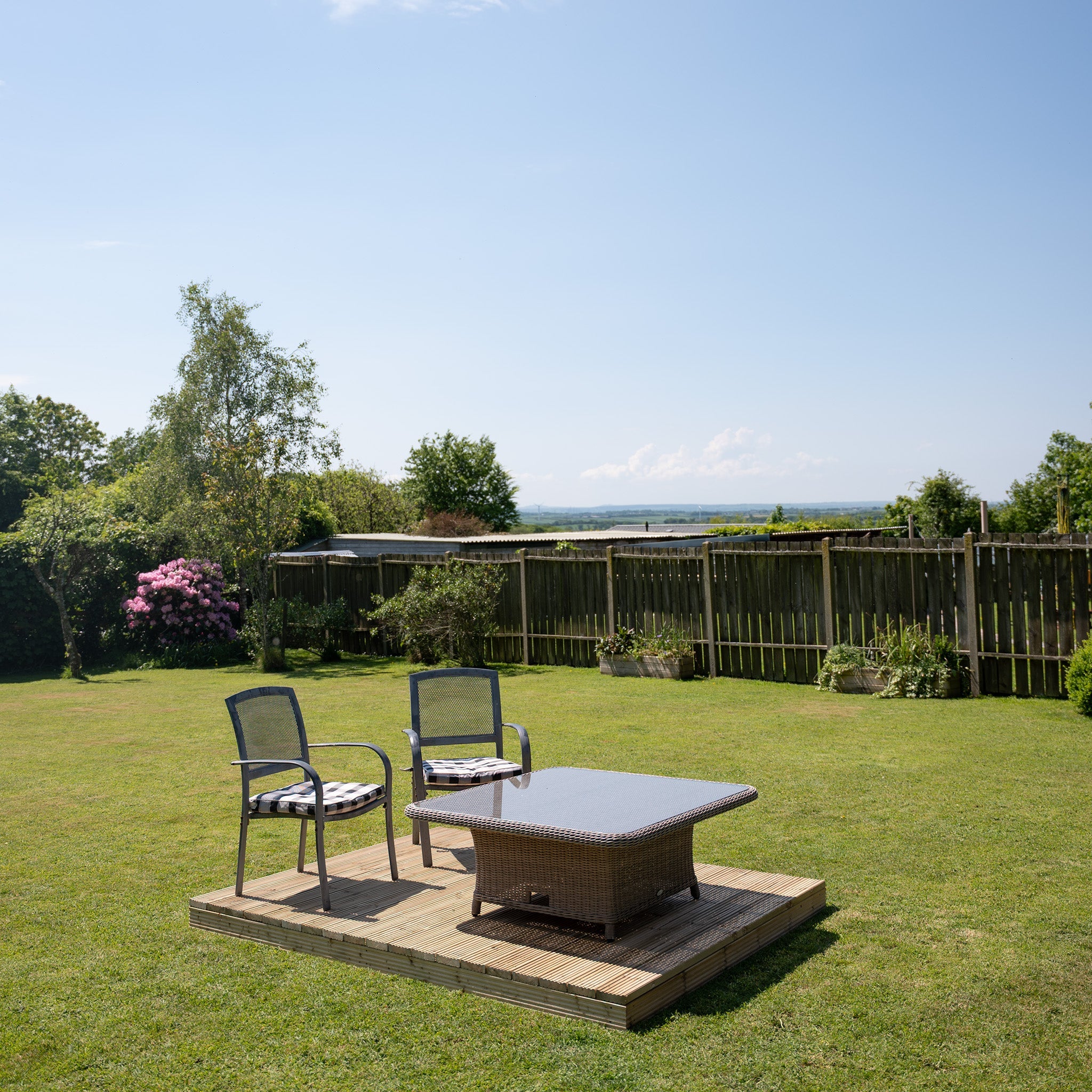 Scandinavian Redwood Premium Decking Kits (Various Sizes)