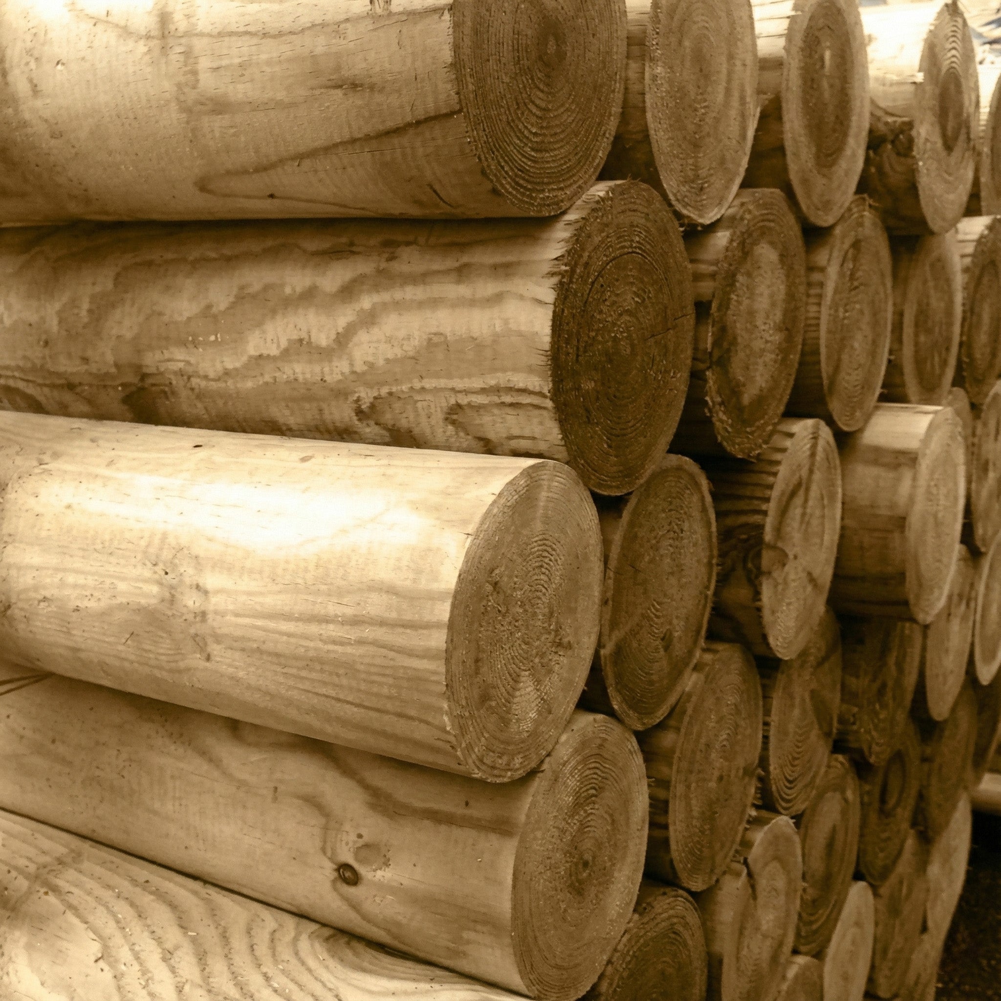 Scandinavian Redwood 4" Horse Show Full-Round Jump Poles