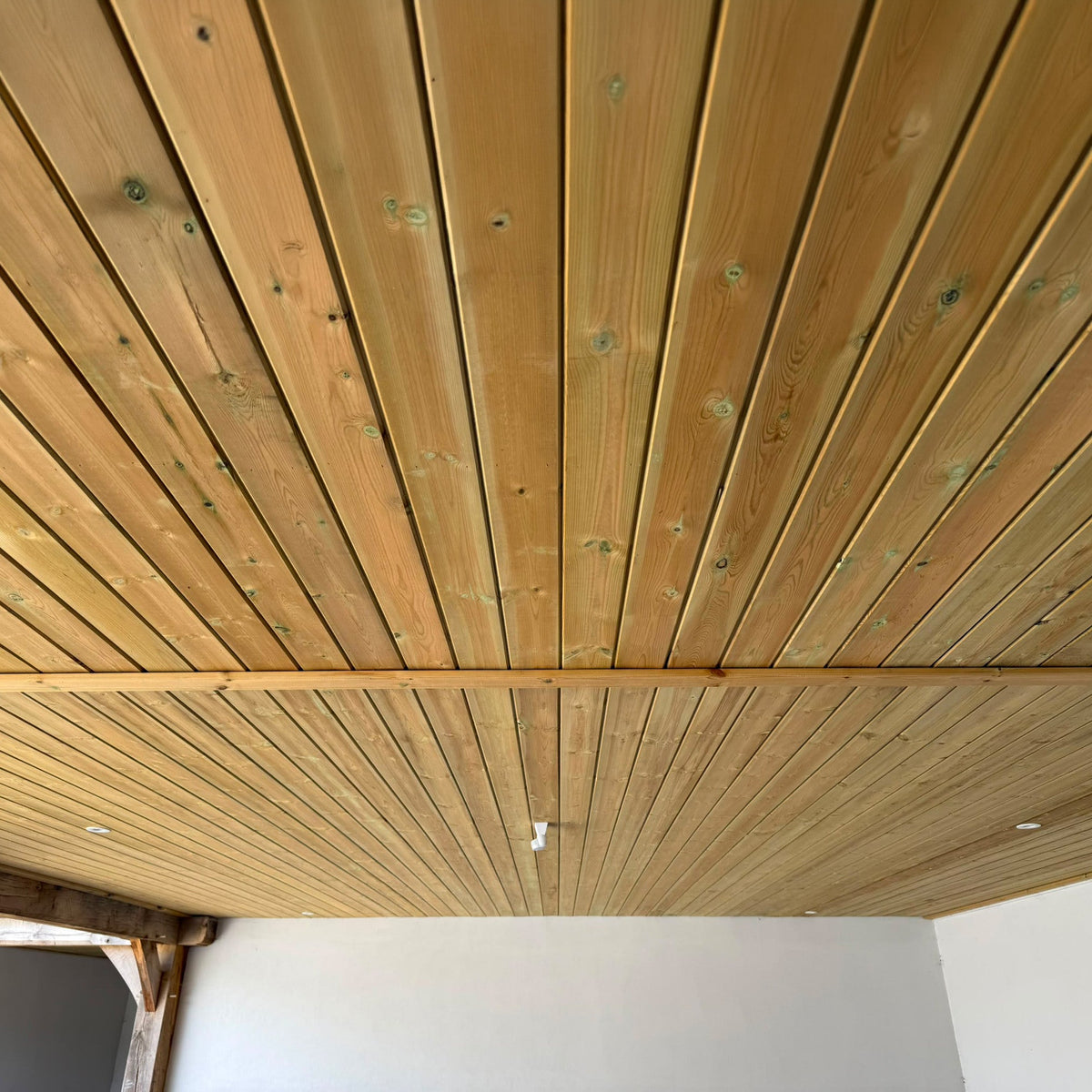 Treated Redwood Tongue & Groove 121mm x 15mm Cladding