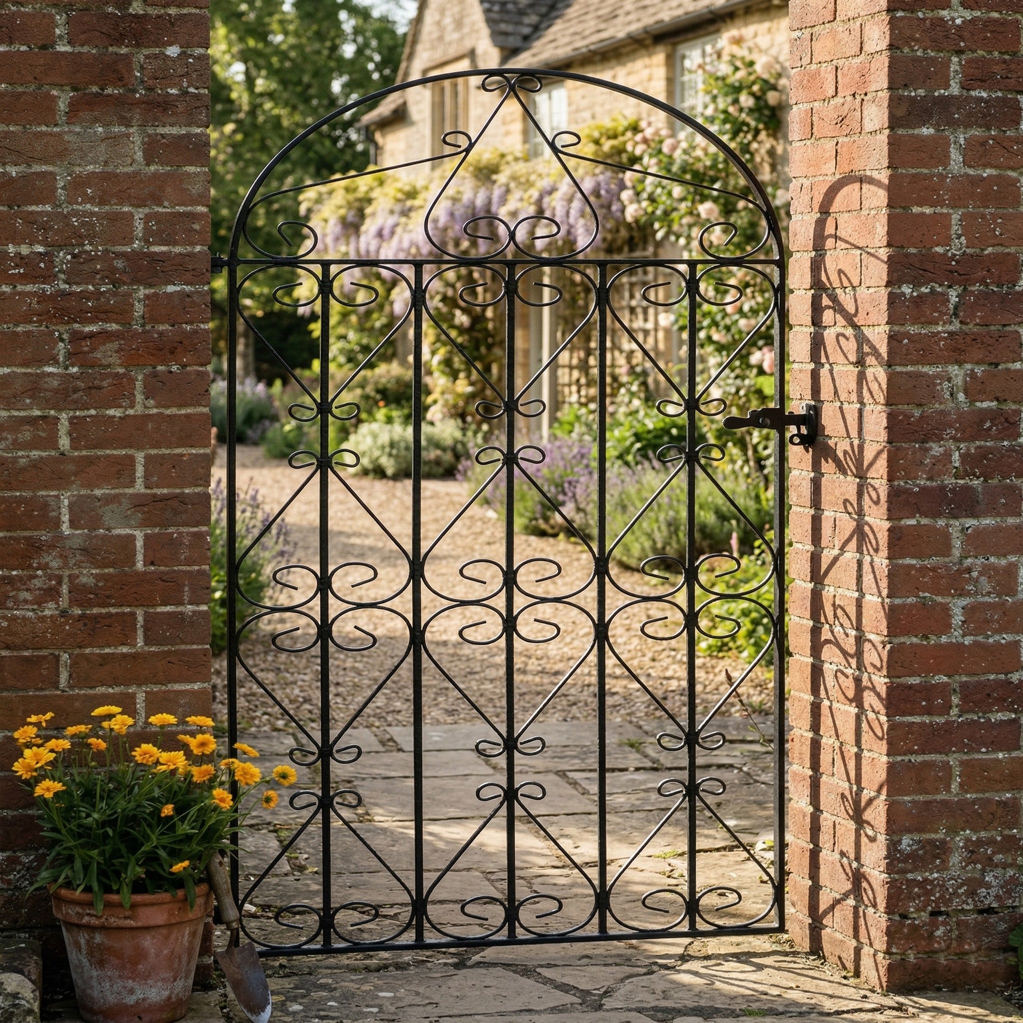 Roche Steel Bow Top Tall Side Gate