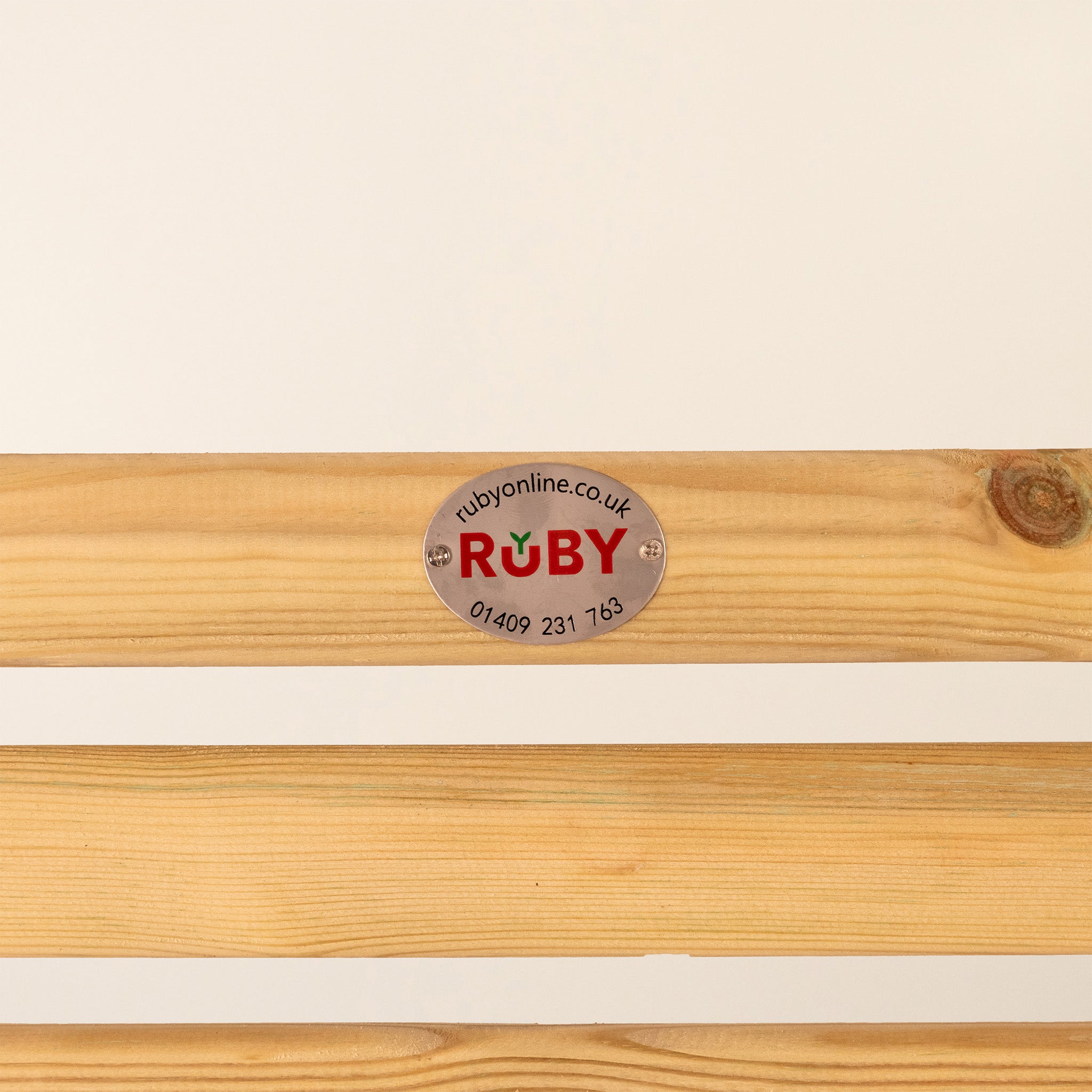 Ruby Ready Scandinavian Redwood Planed Single Slatted Panel