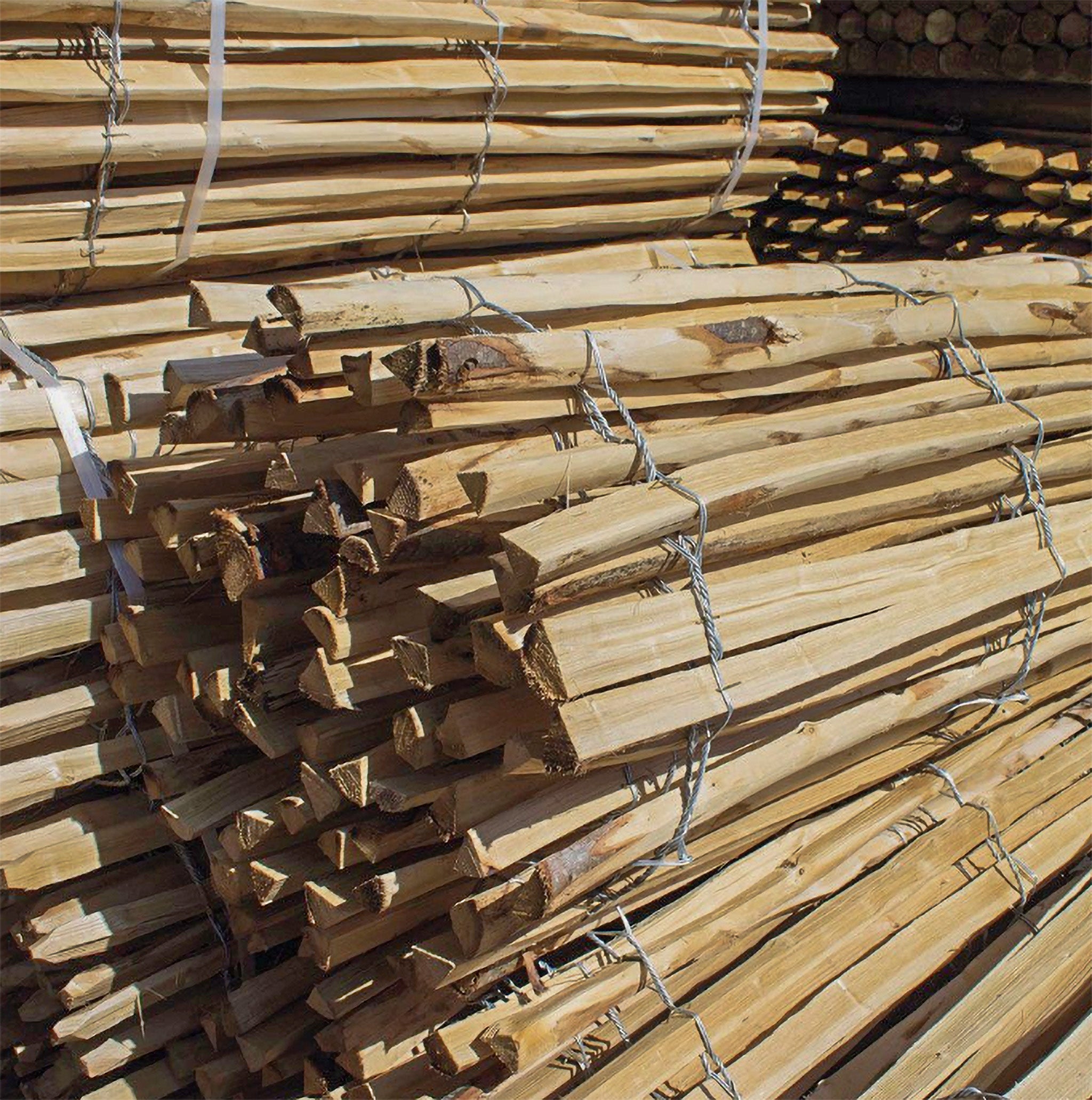 Chestnut Timber Paling