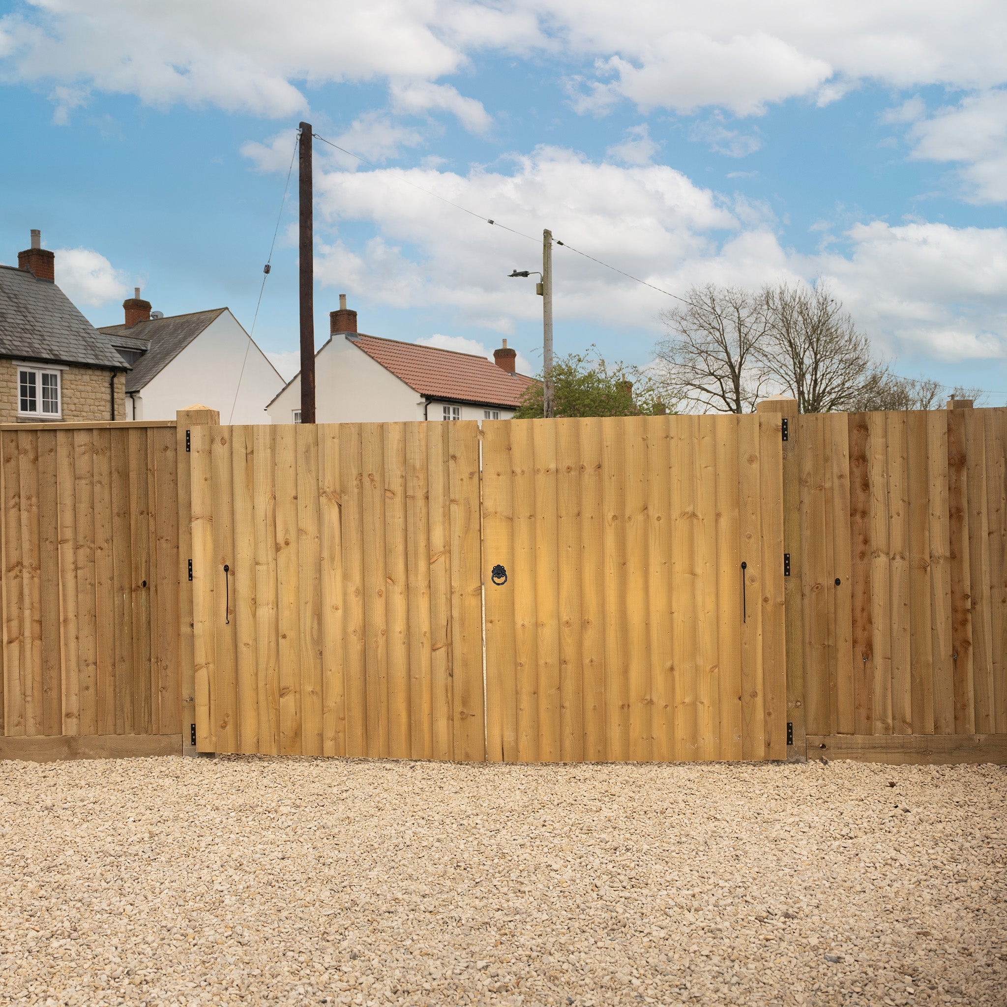 Shebbear Pressure Treated Timber Featheredge Driveway Gate Pair