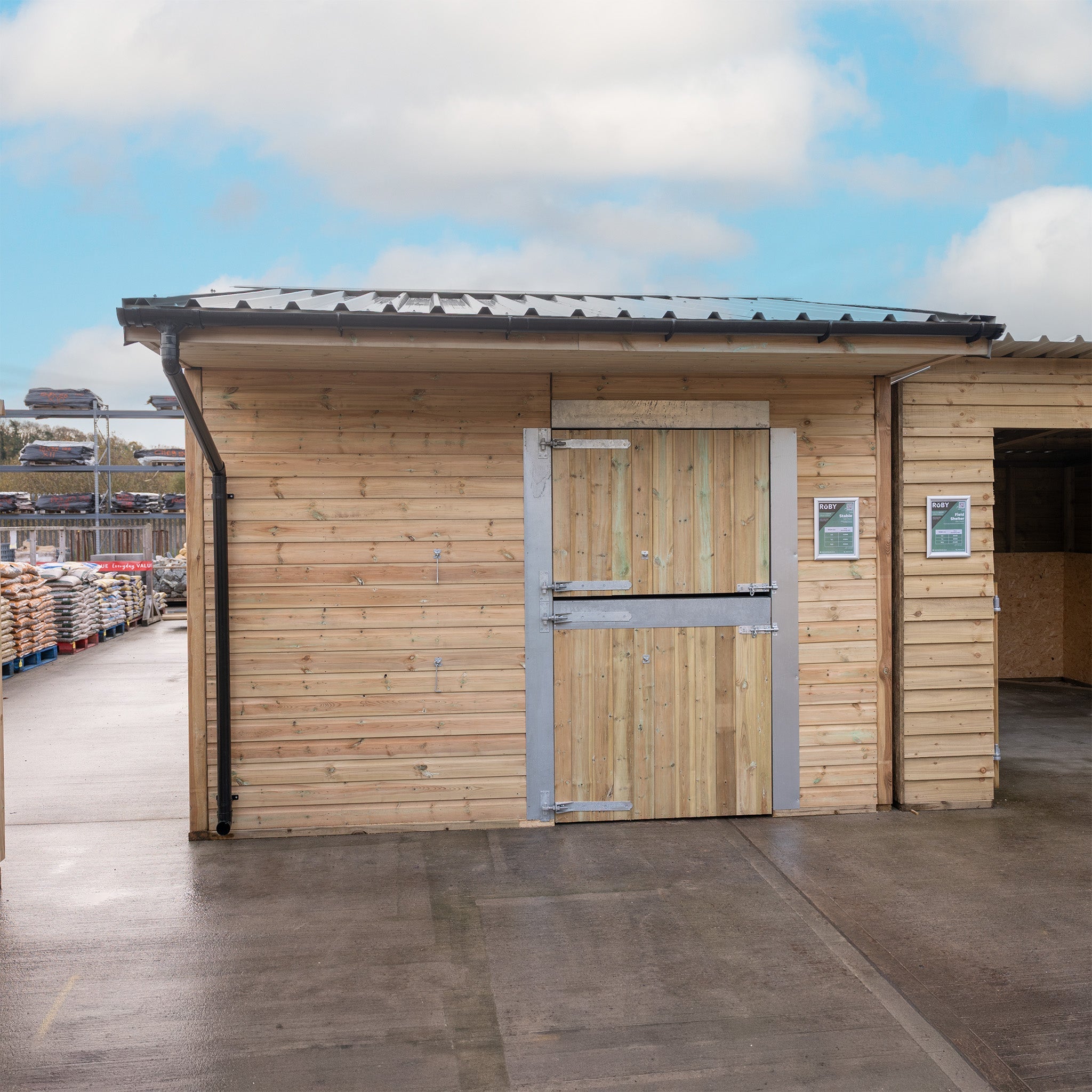 Shiplap Cladding Wooden Stable Block