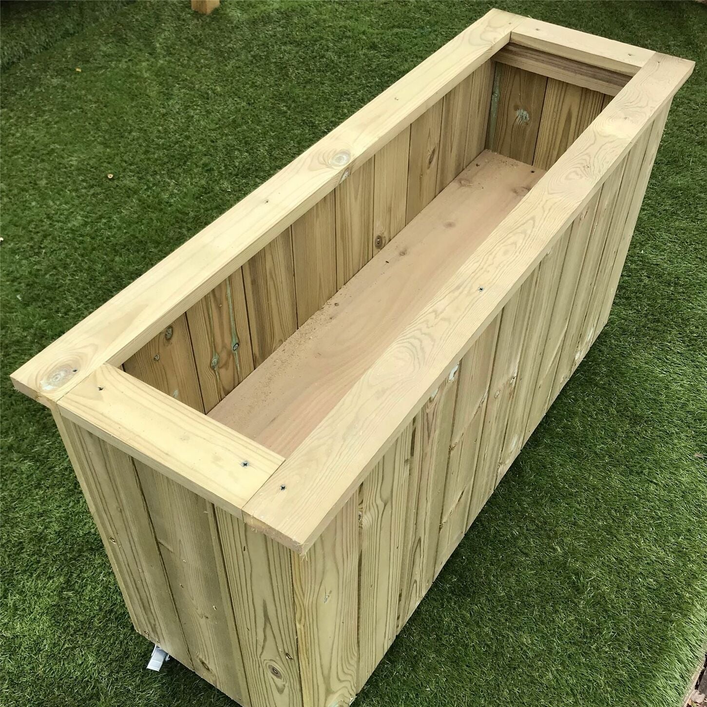 Scandinavian Redwood Tongue & Groove Planter