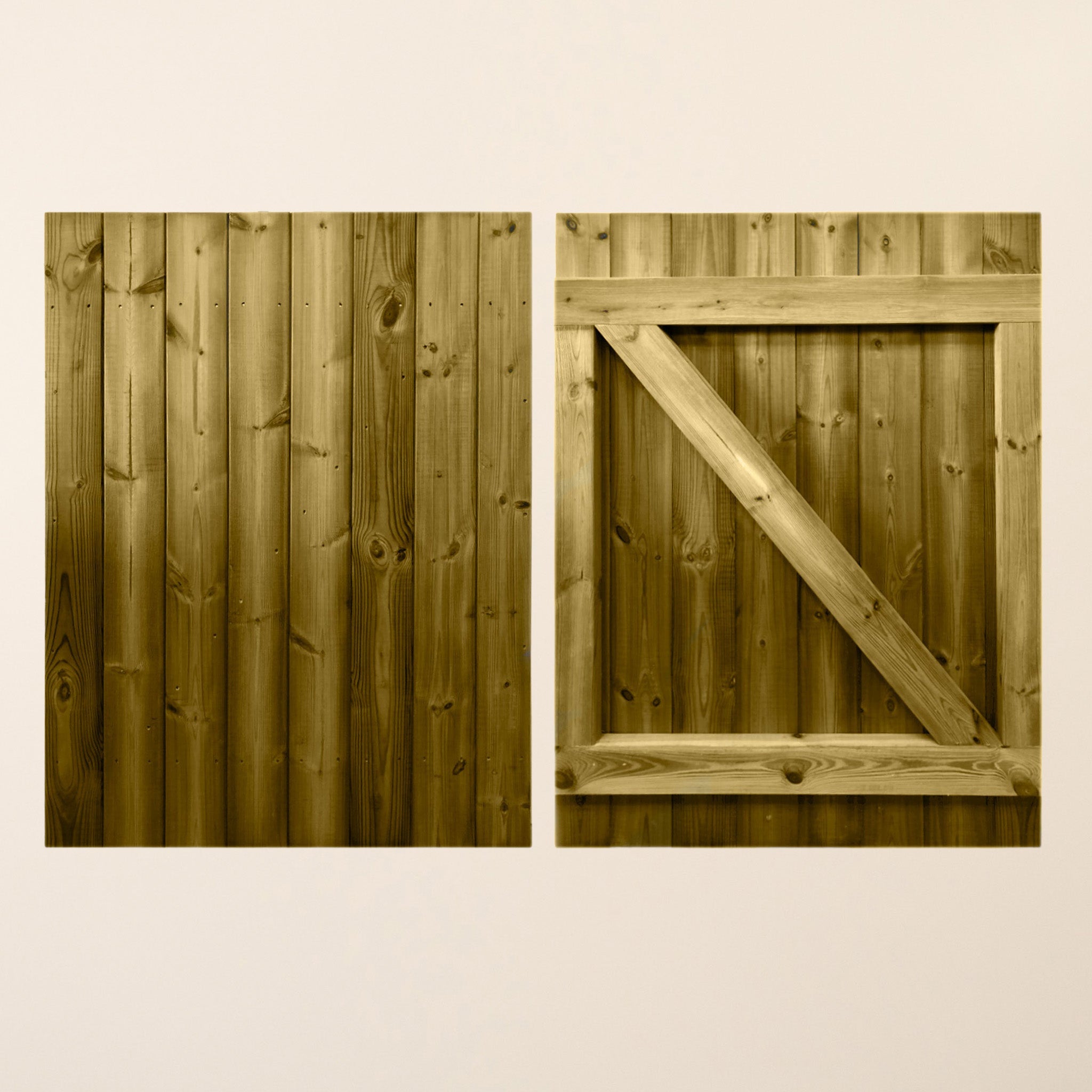 Scandinavian Redwood Tongue & Groove Flat Top Gate