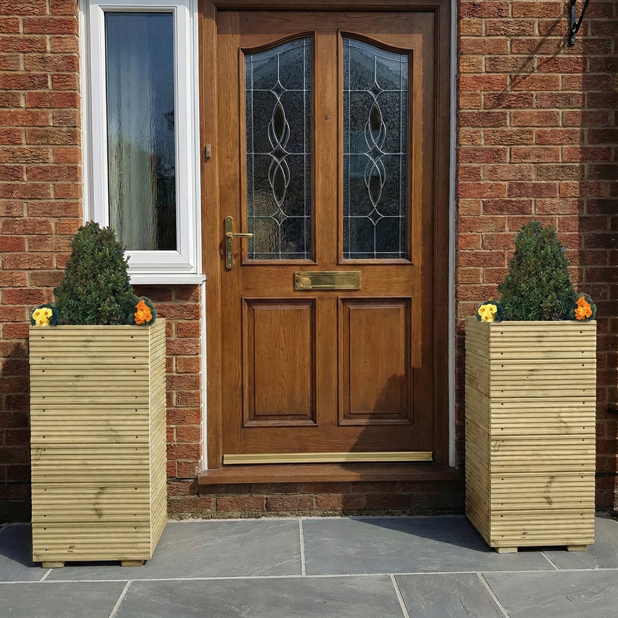 Scandinavian Redwood Tall Decking Planter