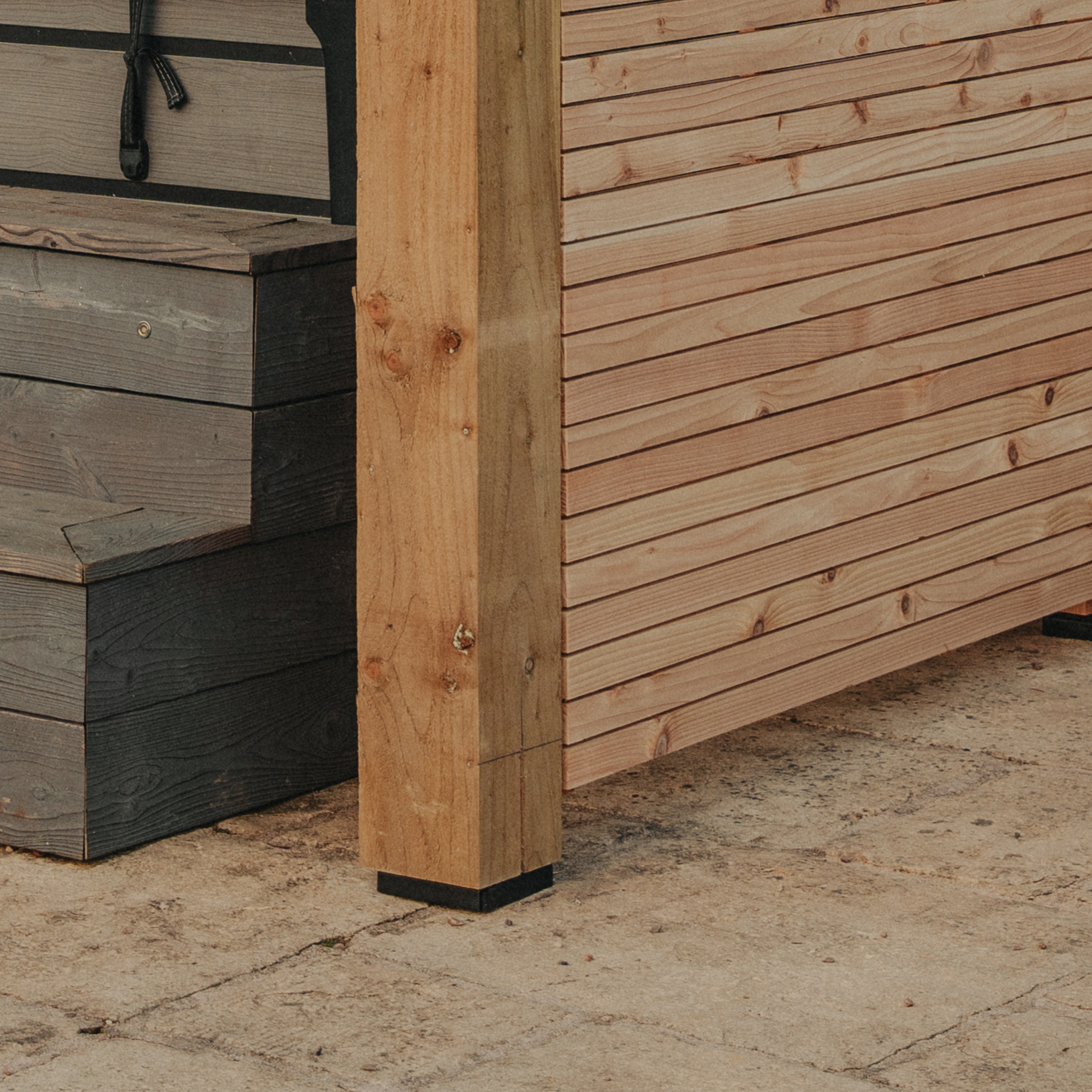 Concealed Post Base