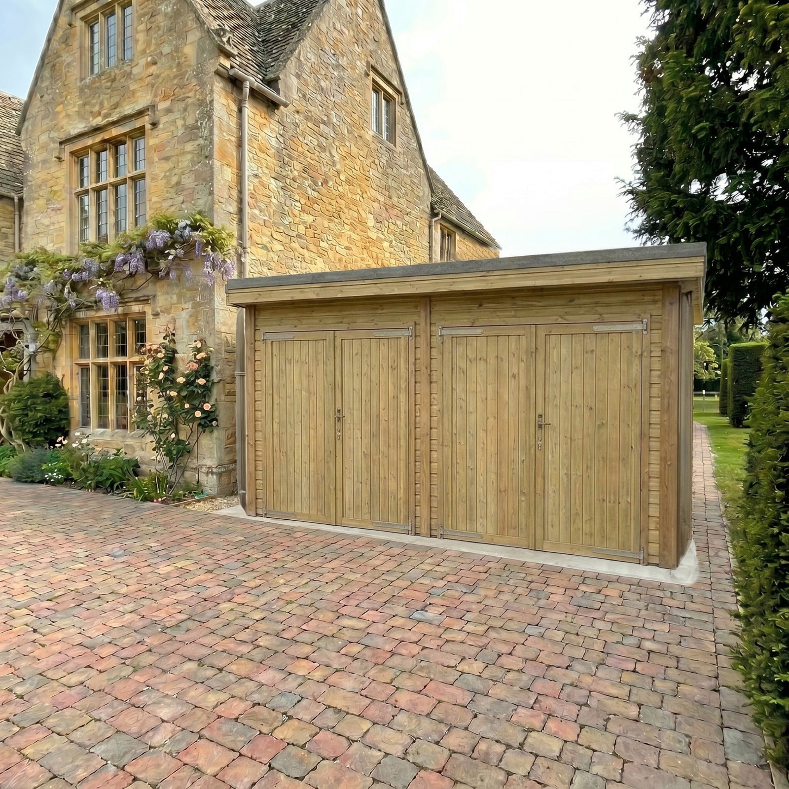 Oak EPDM Roof Garage