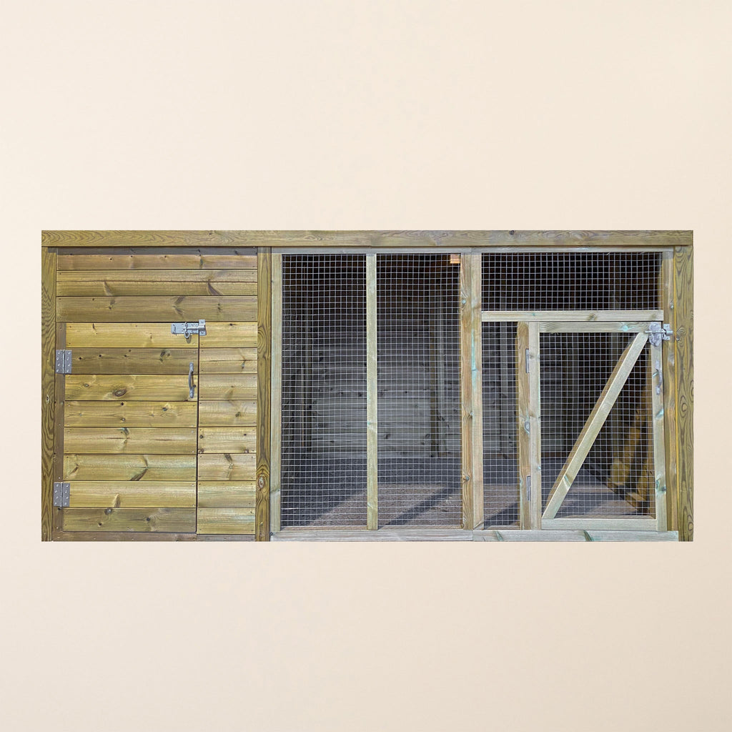 Scandinavian Redwood Dog Kennel