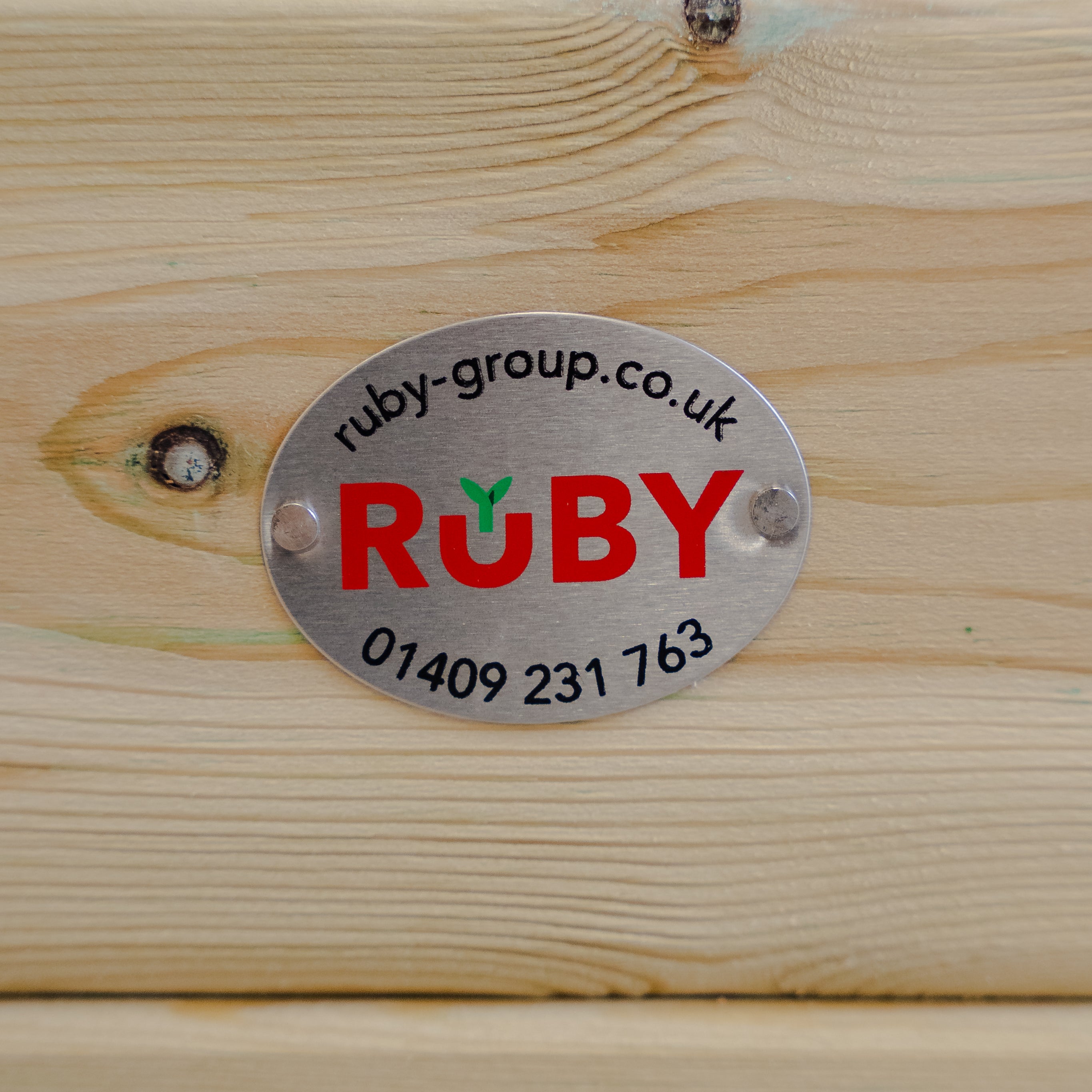 Premium Treated Redwood Overlap Planter