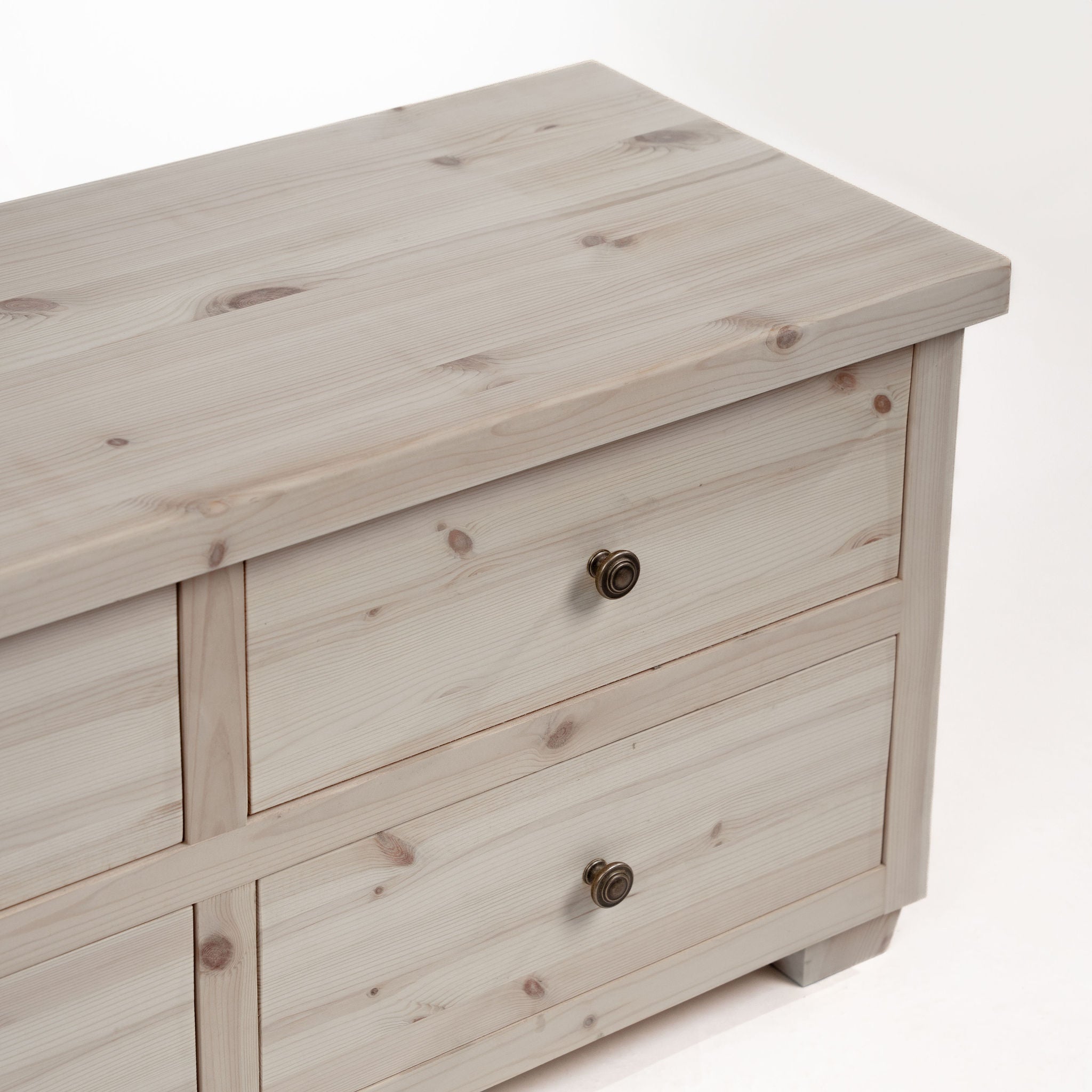 Portreath Scandinavian Pine Chest of 4 Drawers
