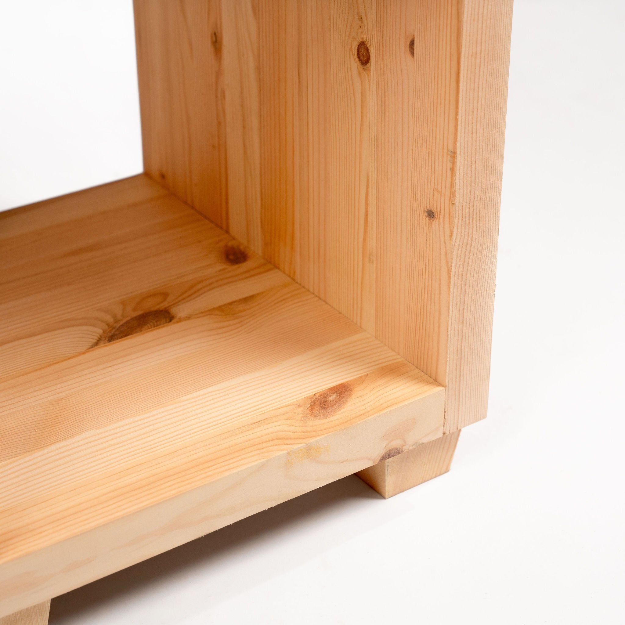 Clovelly Scandinavian Pine Side Table