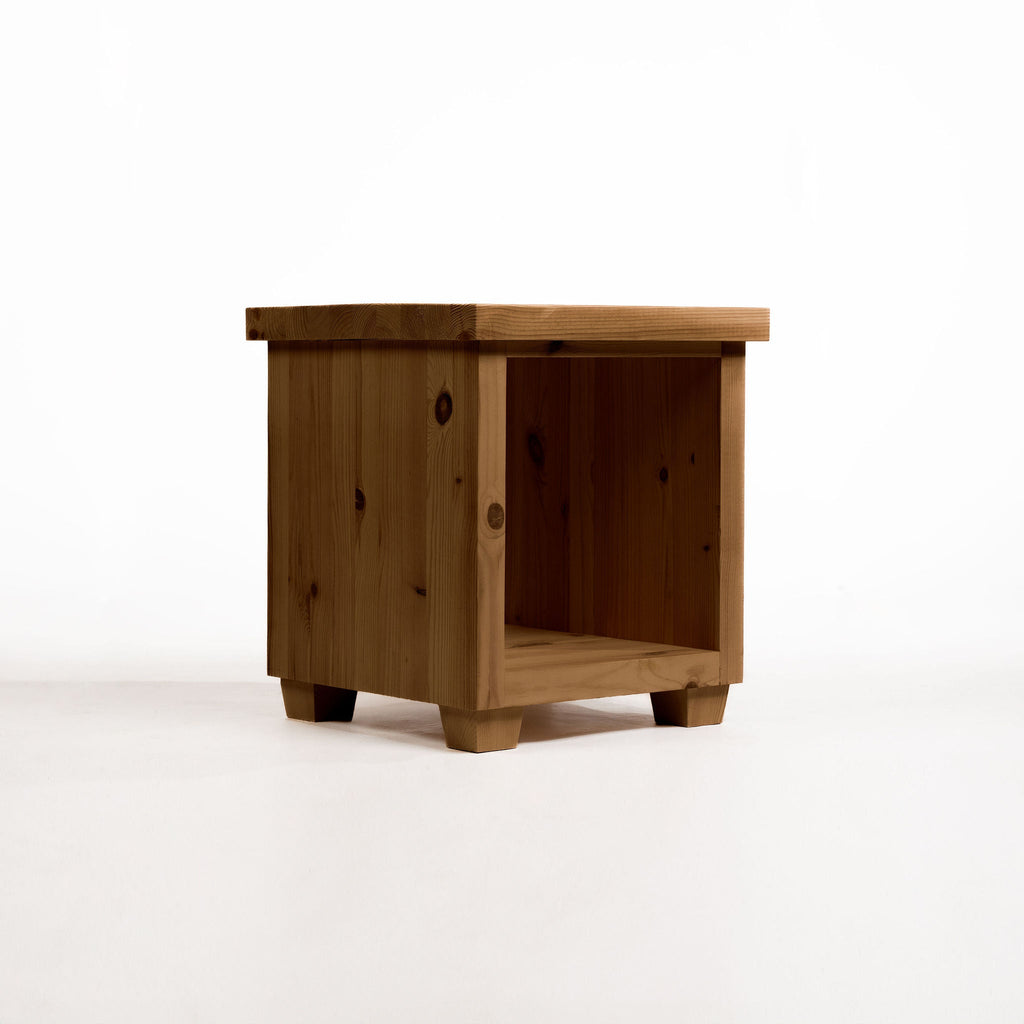 Clovelly Scandinavian Pine Side Table