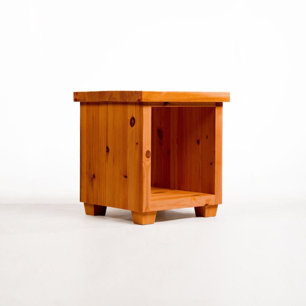Clovelly Scandinavian Pine Side Table